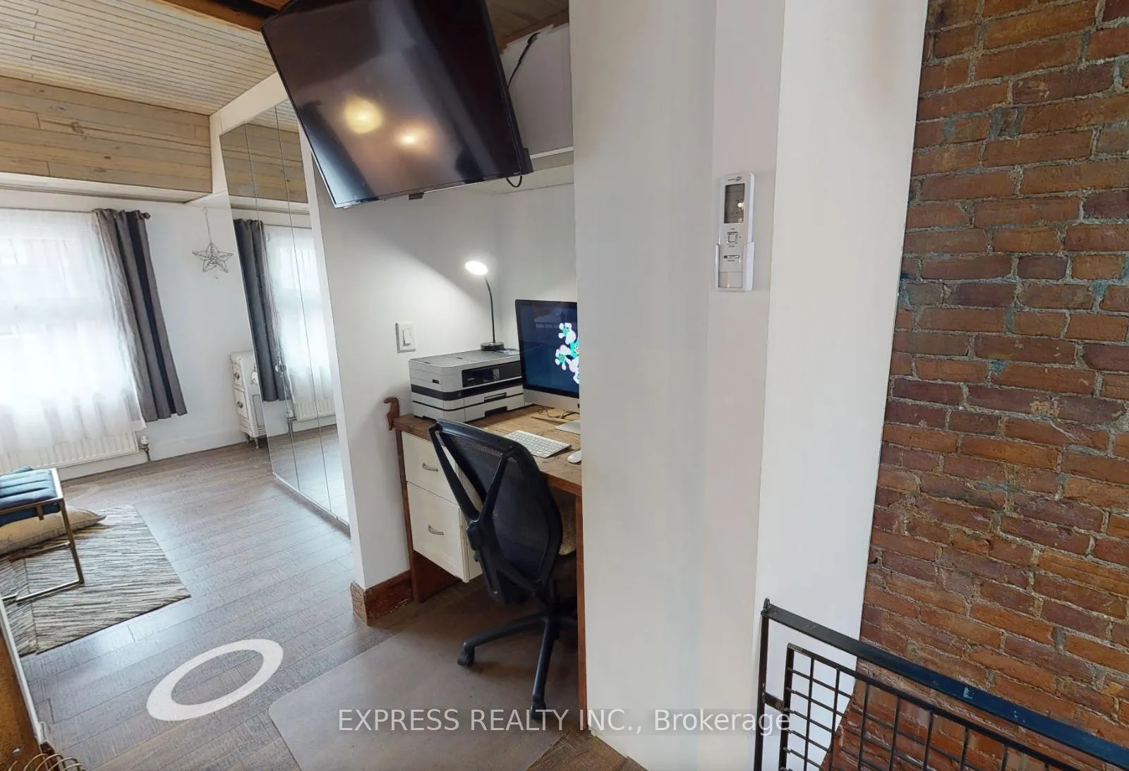 Photo 4 of Unit Upper, 146 Blackthorn Avenue, Toronto, Weston-Pellam Park — HOMEH