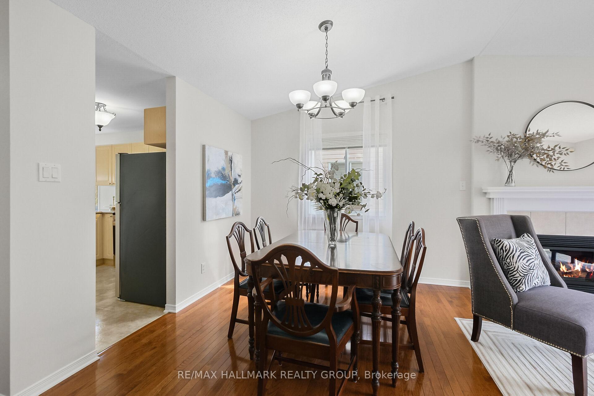 Photo 16 of 126 Grandpark Circle, Ottawa, Hunt Club Park — HOMEH