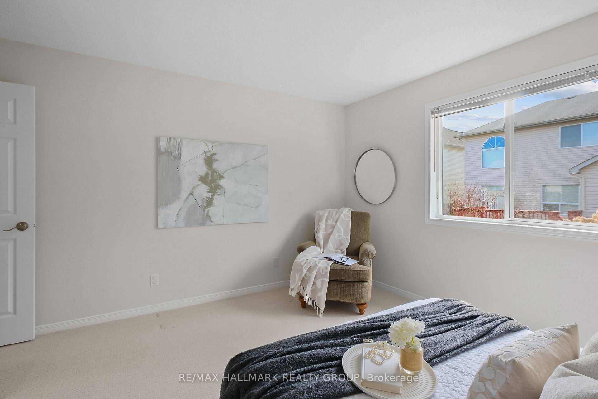 Photo 29 of 126 Grandpark Circle, Ottawa, Hunt Club Park — HOMEH
