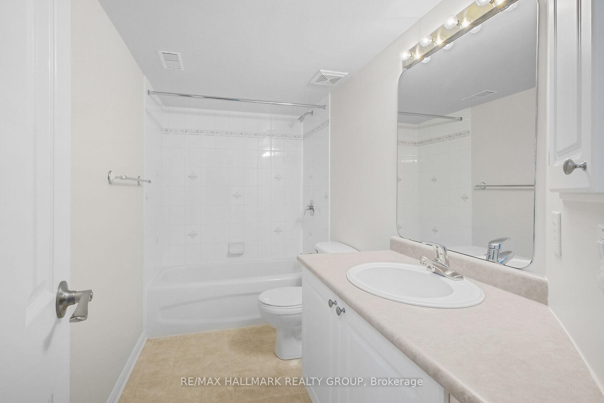 Photo 36 of 126 Grandpark Circle, Ottawa, Hunt Club Park — HOMEH