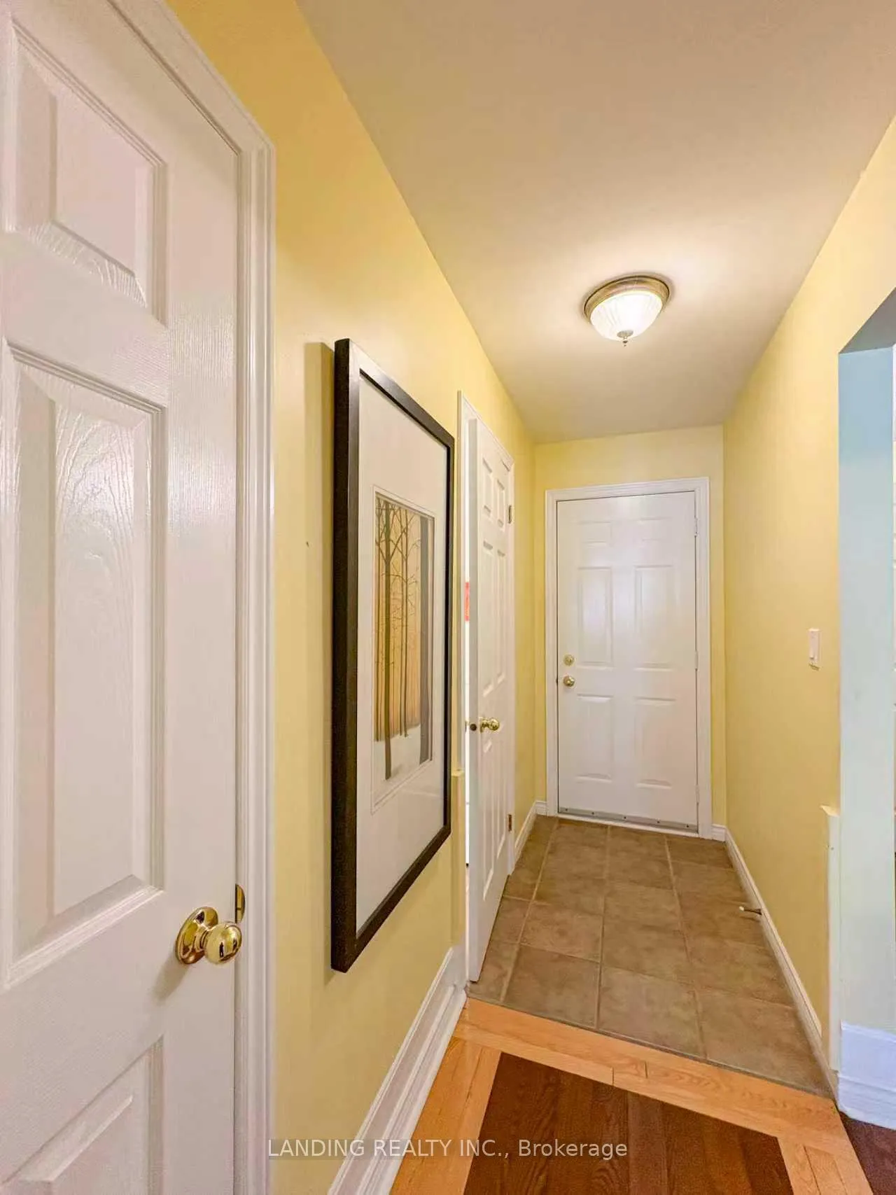 Photo 15 of 32 Red Haven Drive, Grimsby, Grimsby Beach — HOMEH