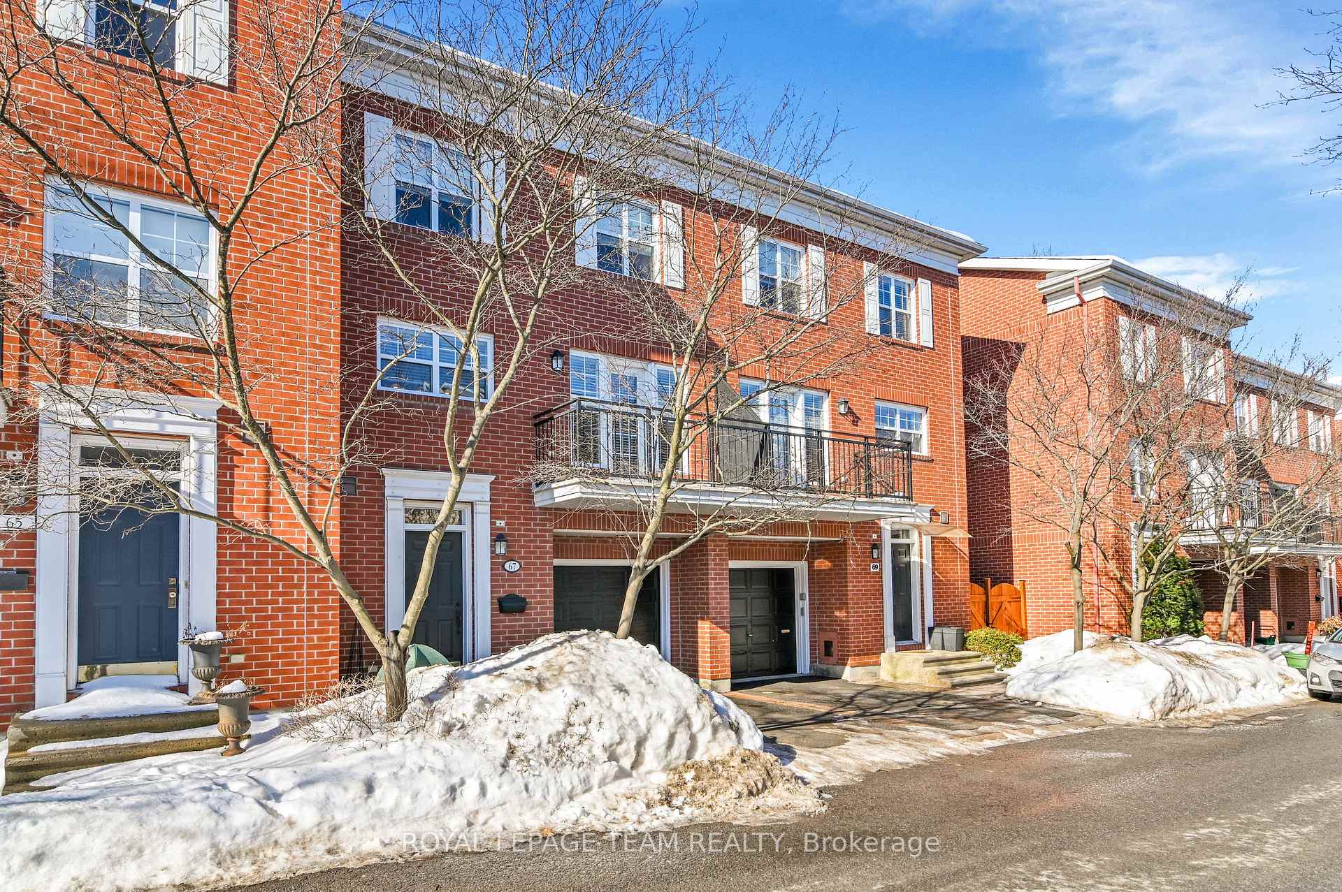 Photo 3 of 67 Jardin, Ottawa, Manor Park — HOMEH