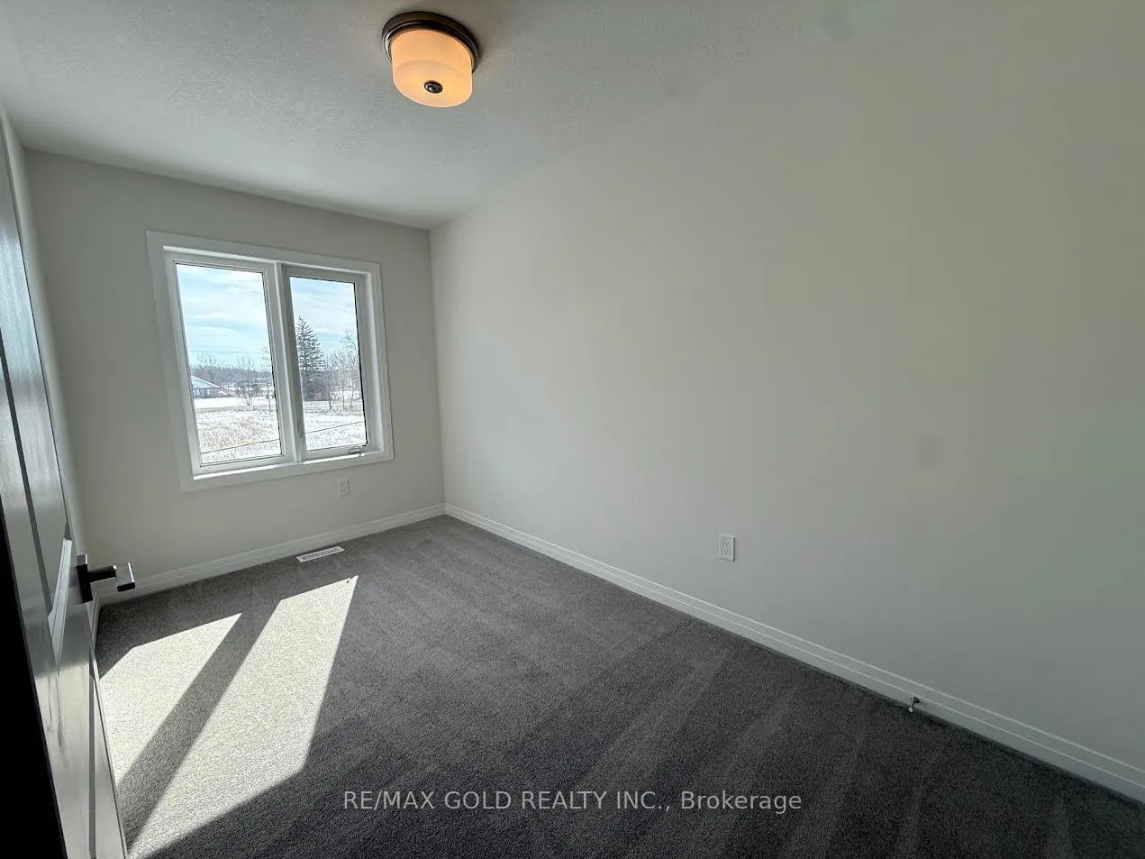 Photo 8 of Unit 34, 313 Conklin Road SW, Brantford — HOMEH