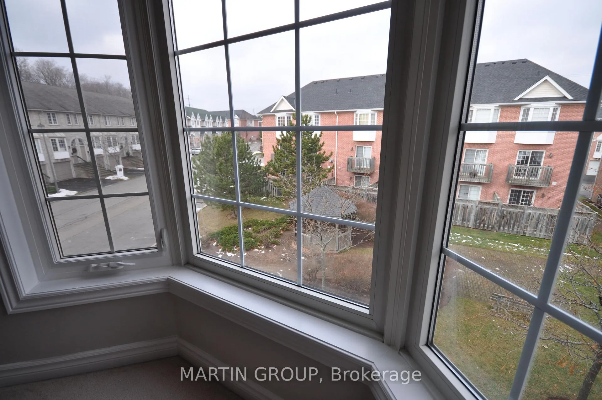 Photo 15 of Unit 92, 3480 Upper Middle Road, Burlington, Palmer — HOMEH