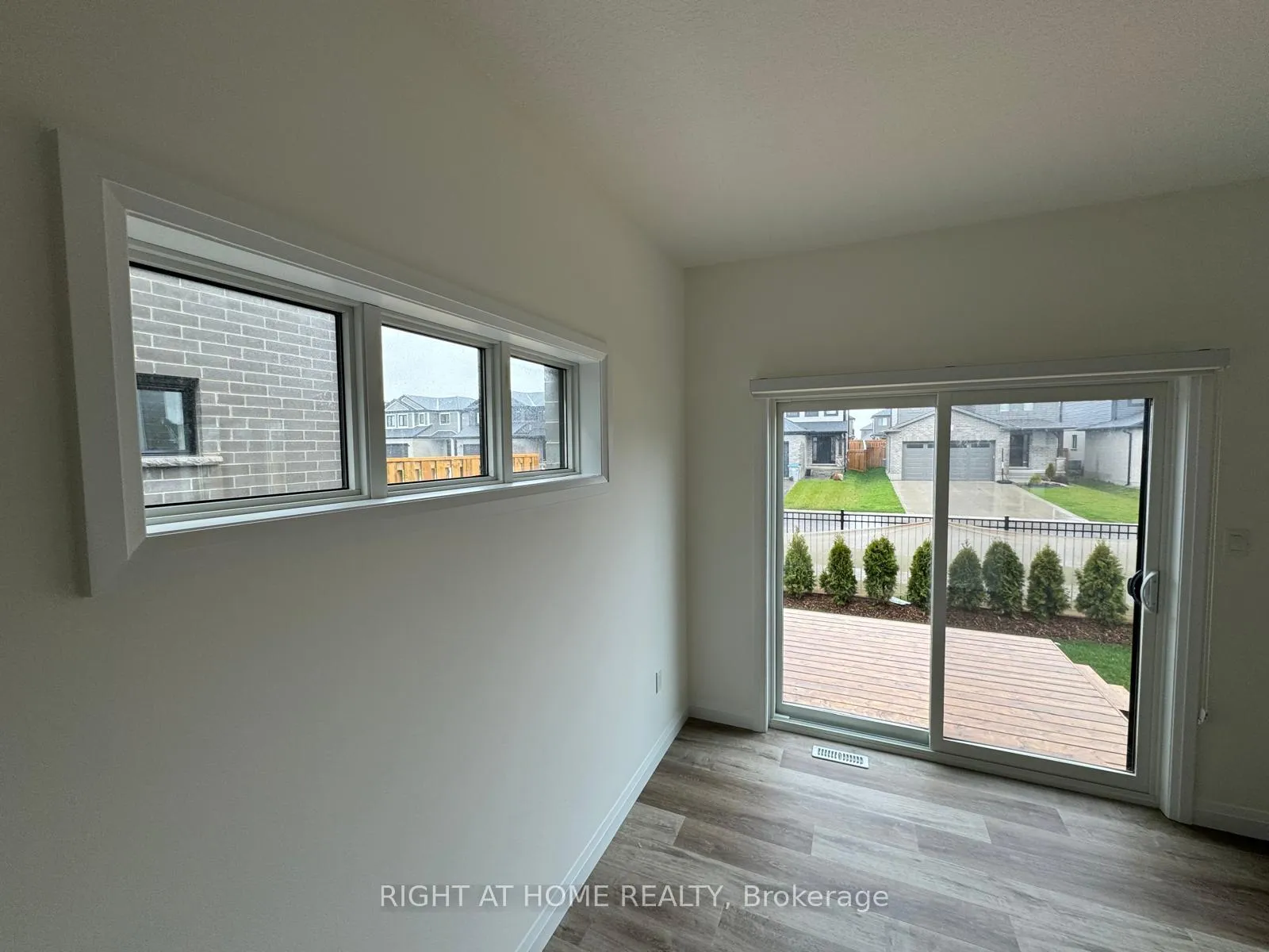 Photo 5 of Unit 36, 17 Nicholson Street, Lucan Biddulph, Lucan — HOMEH
