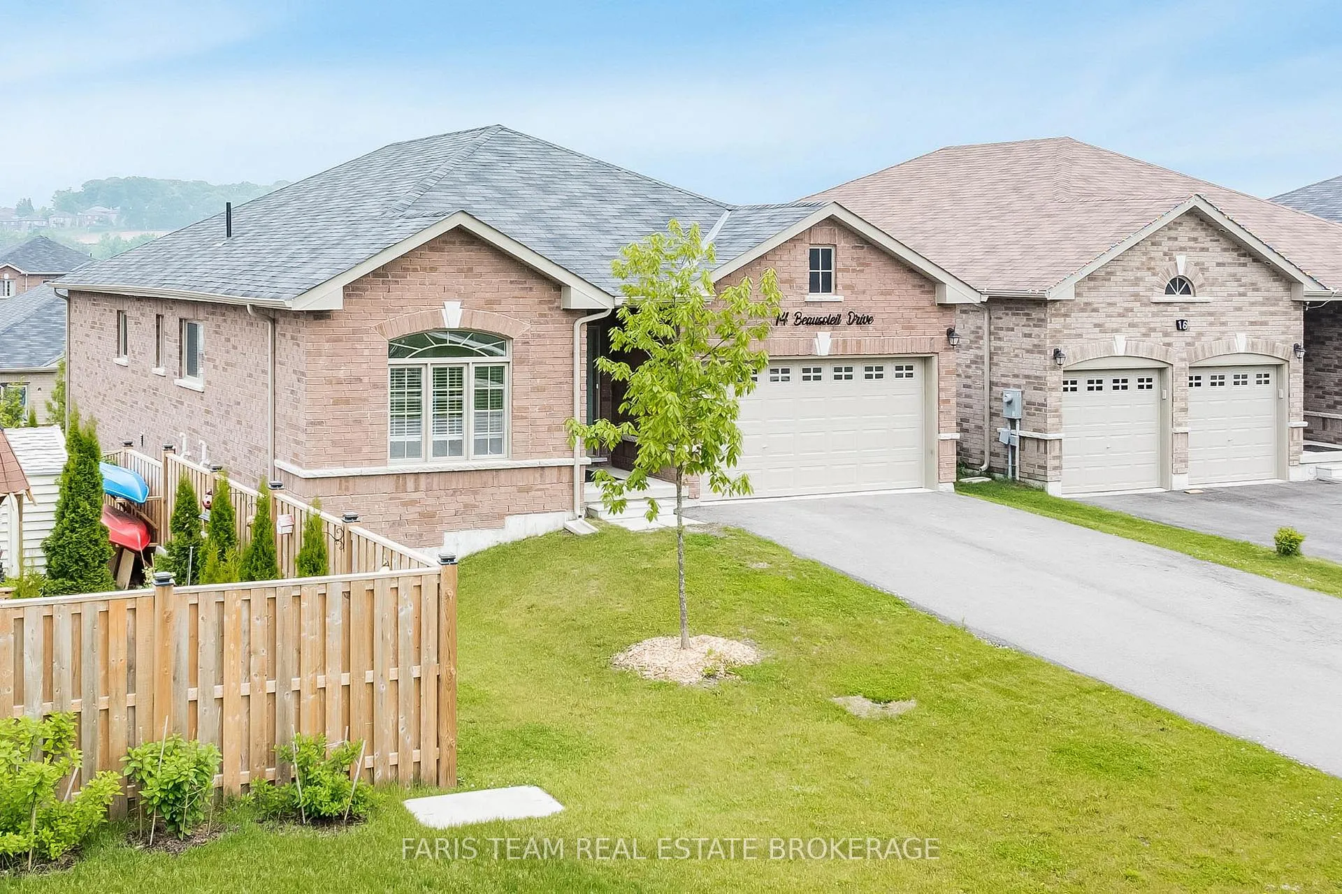 Photo 2 of 14 Beausoleil Drive, Penetanguishene — HOMEH