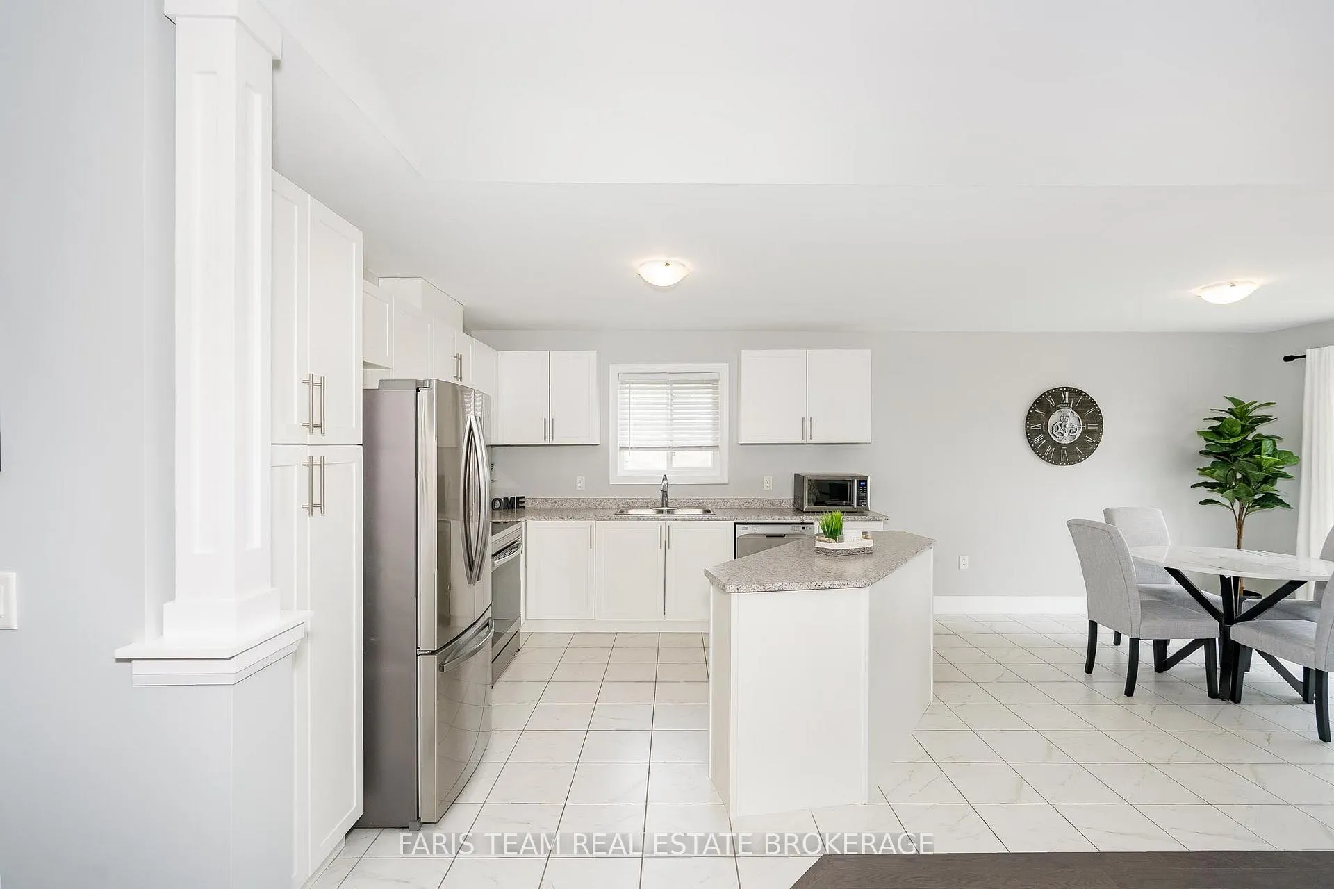 Photo 7 of 14 Beausoleil Drive, Penetanguishene — HOMEH