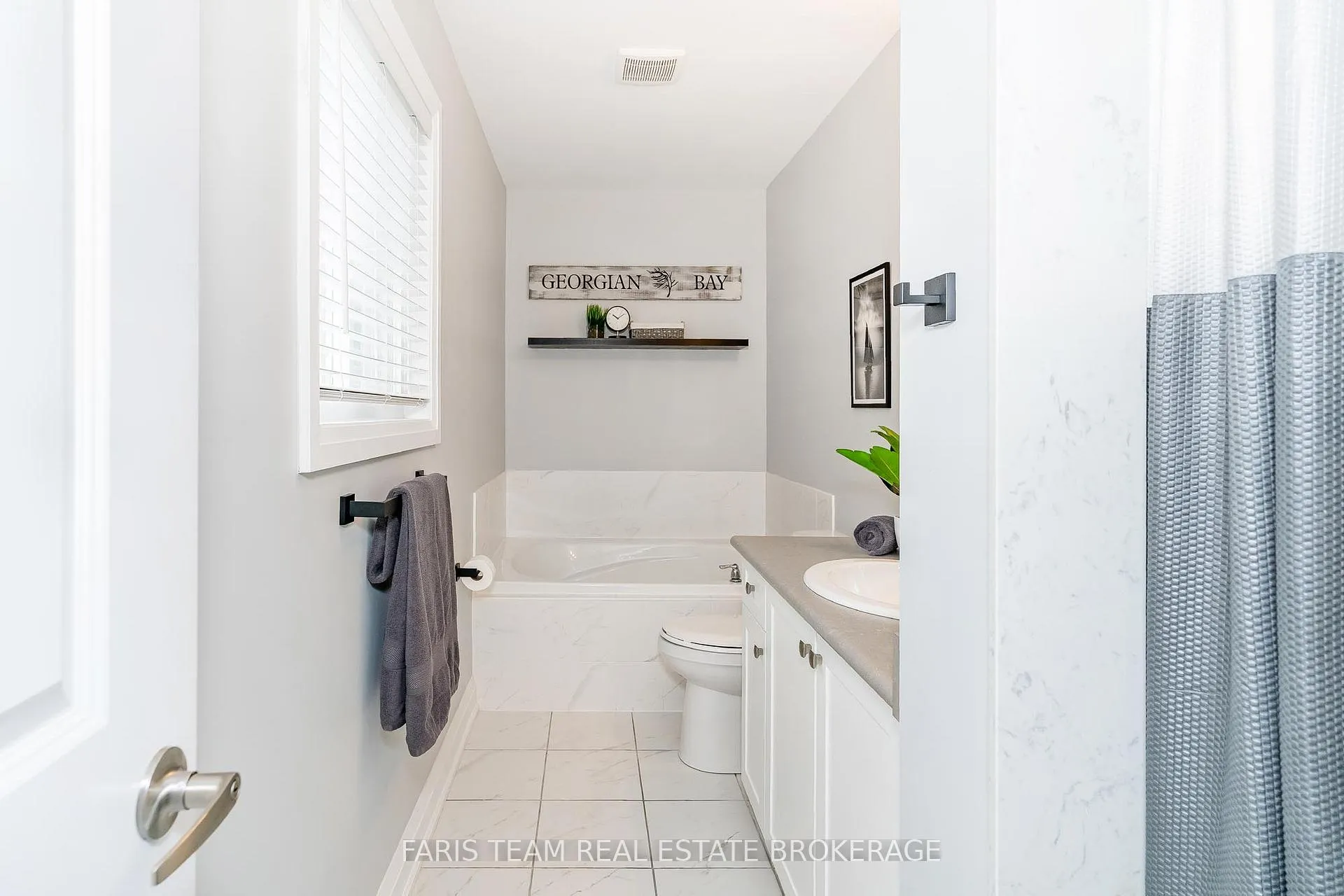 Photo 20 of 14 Beausoleil Drive, Penetanguishene — HOMEH