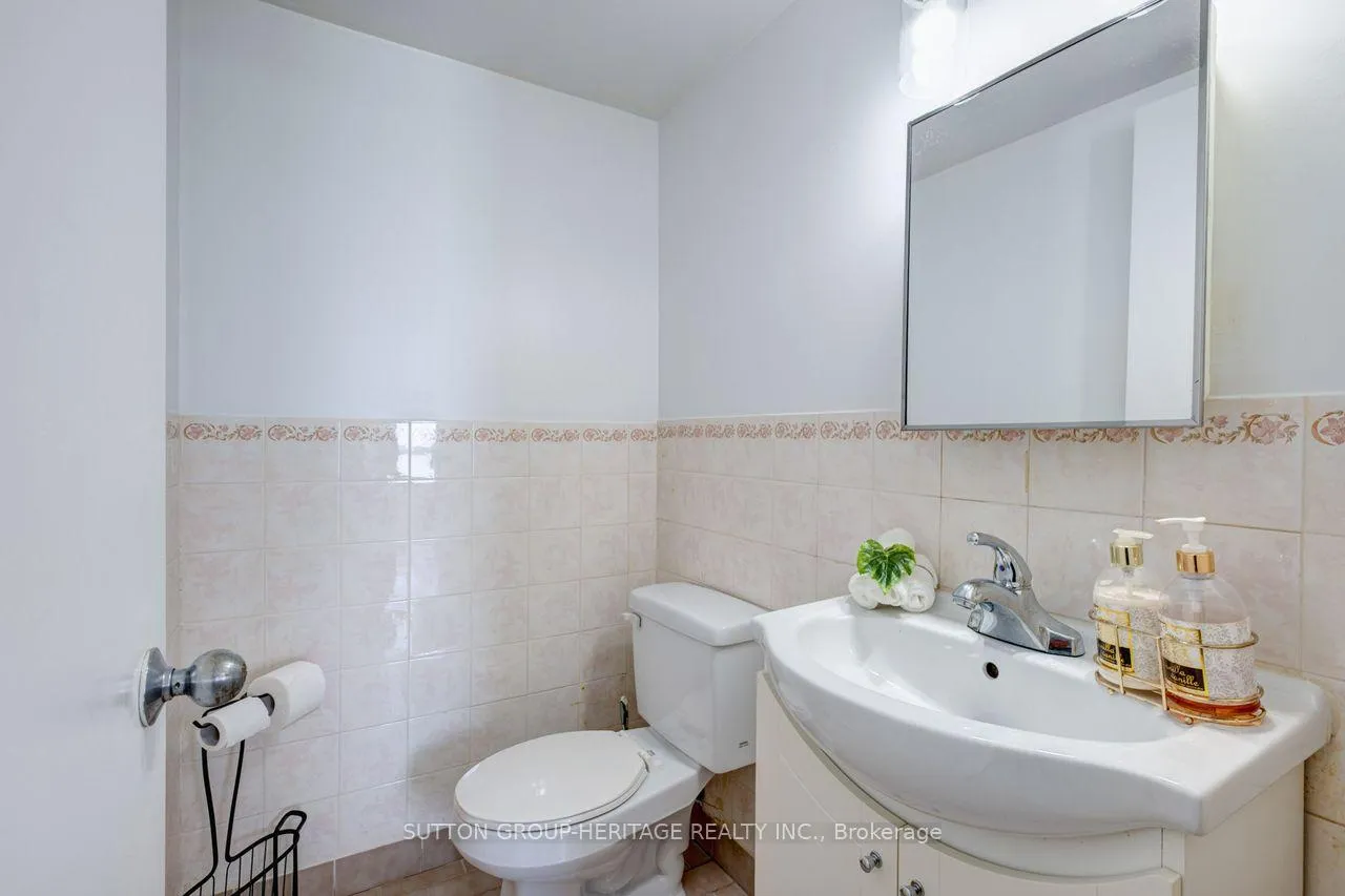 Photo 20 of Unit 406, 61 Markbrook Lane, Etobicoke, Mount Olive-Silverstone-Jamestown — HOMEH