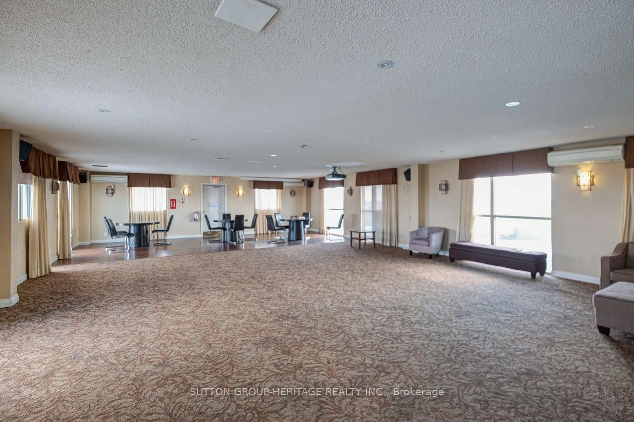 Photo 34 of Unit 406, 61 Markbrook Lane, Etobicoke, Mount Olive-Silverstone-Jamestown — HOMEH