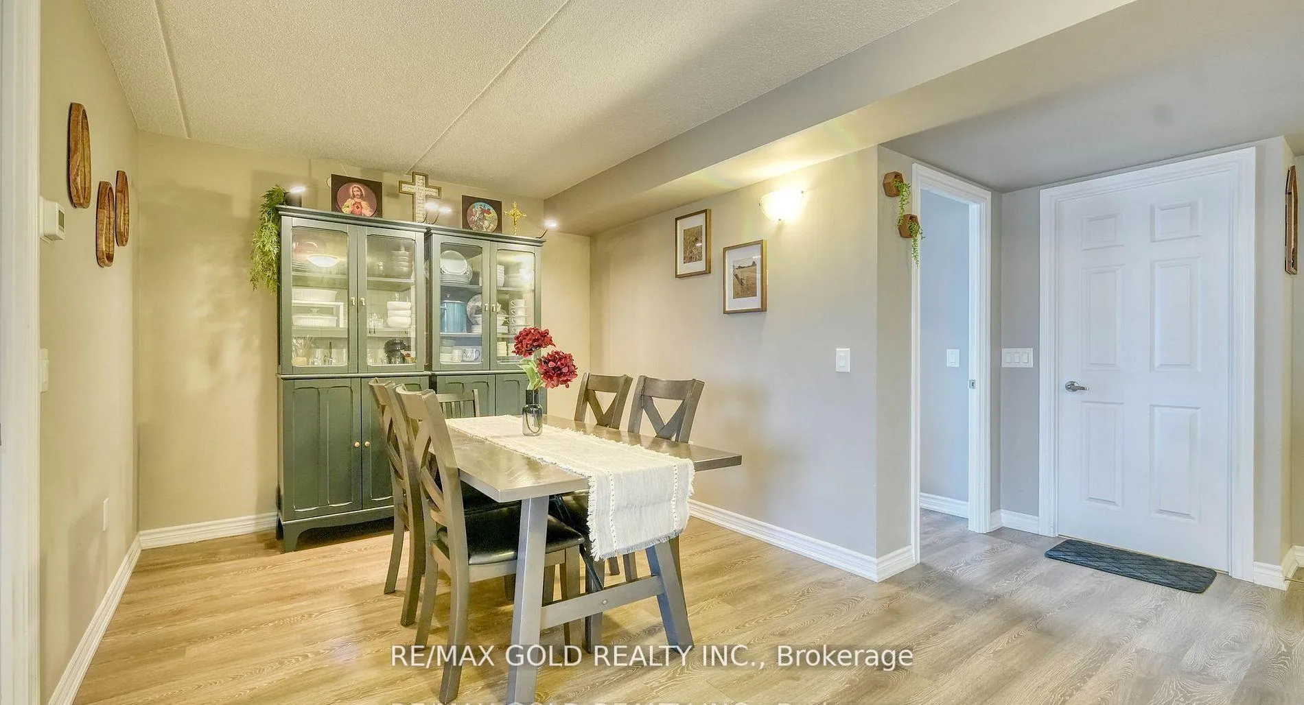 Photo 16 of Unit 807, 716 Main Street E, Milton, Timberlea — HOMEH