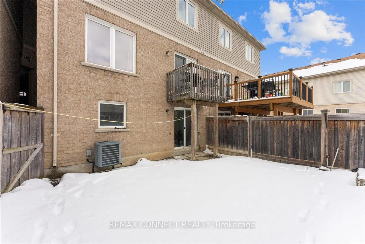 Photo 33 of 94 Todhunter Crescent, Ajax, Northeast Ajax — HOMEH