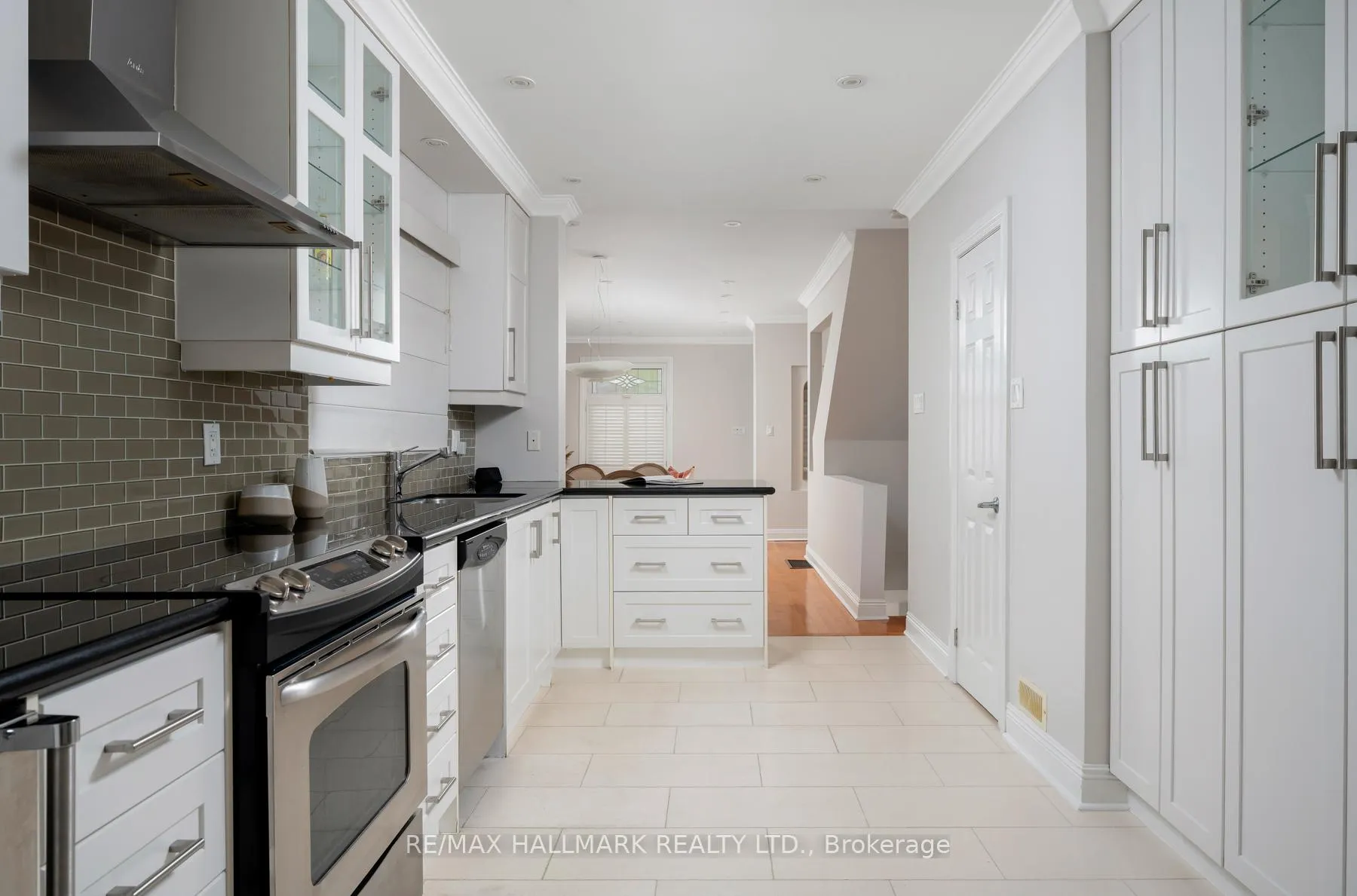 Photo 15 of 53 Ferrier Avenue, Toronto, Playter Estates-Danforth — HOMEH