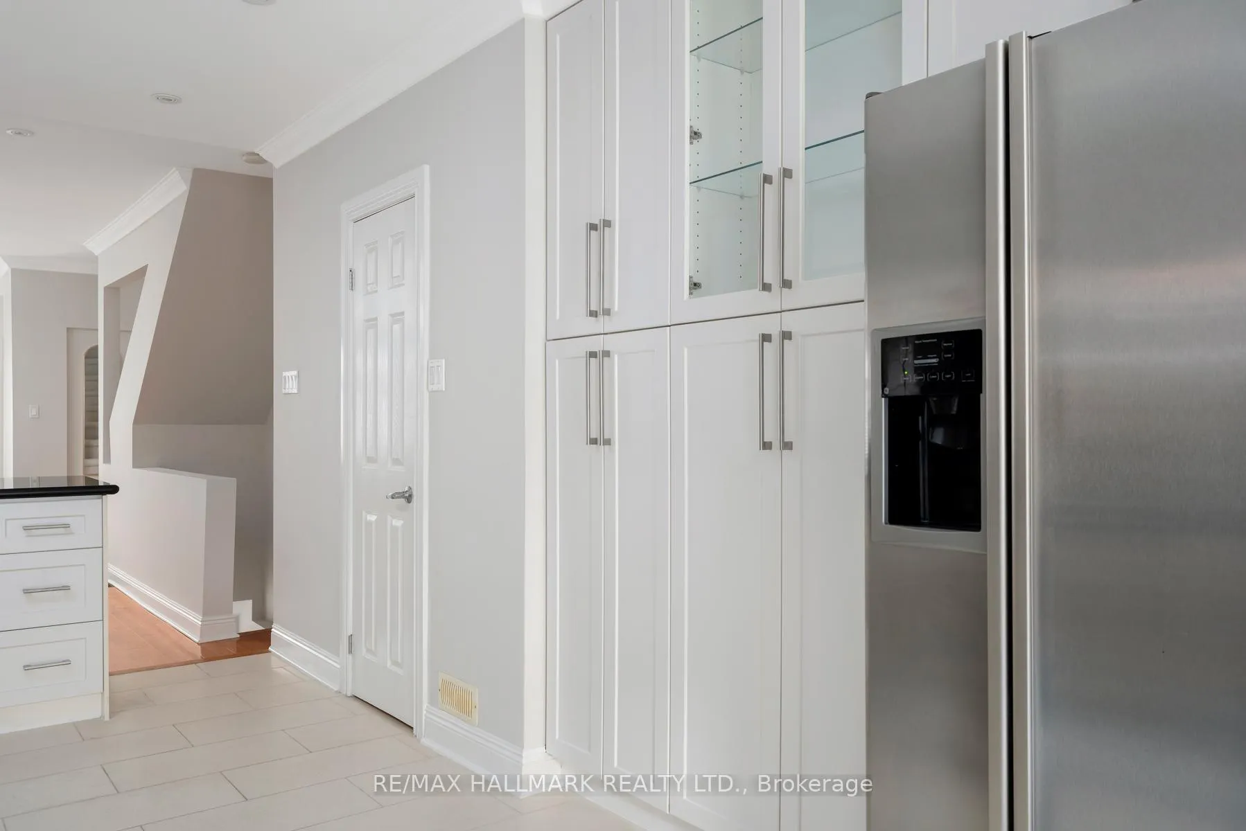 Photo 16 of 53 Ferrier Avenue, Toronto, Playter Estates-Danforth — HOMEH