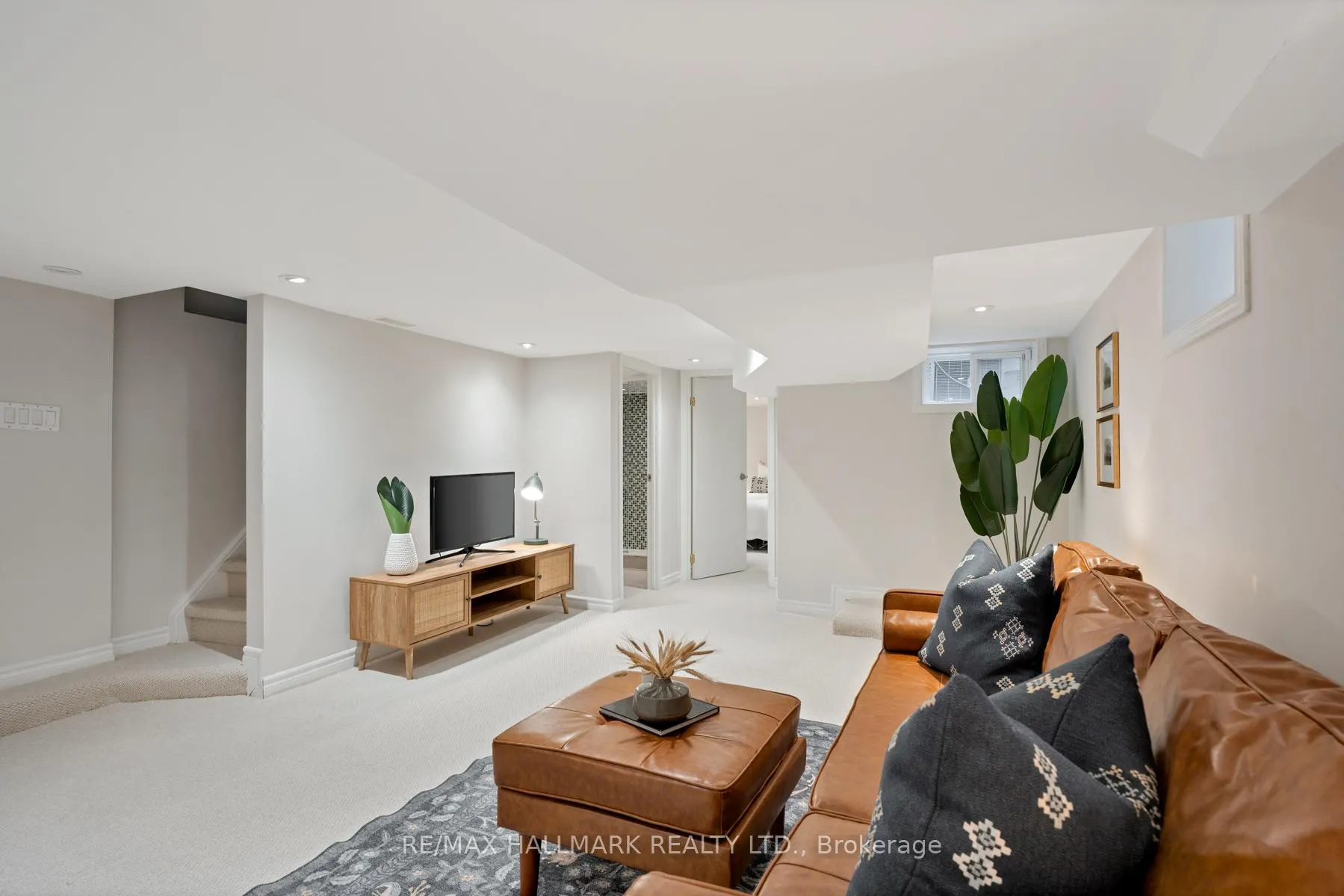 Photo 44 of 53 Ferrier Avenue, Toronto, Playter Estates-Danforth — HOMEH