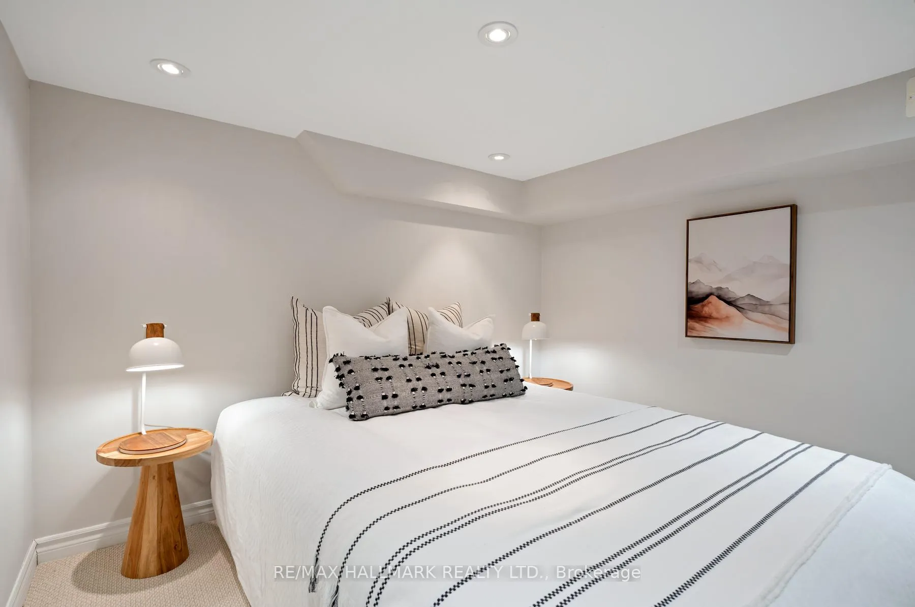 Photo 45 of 53 Ferrier Avenue, Toronto, Playter Estates-Danforth — HOMEH
