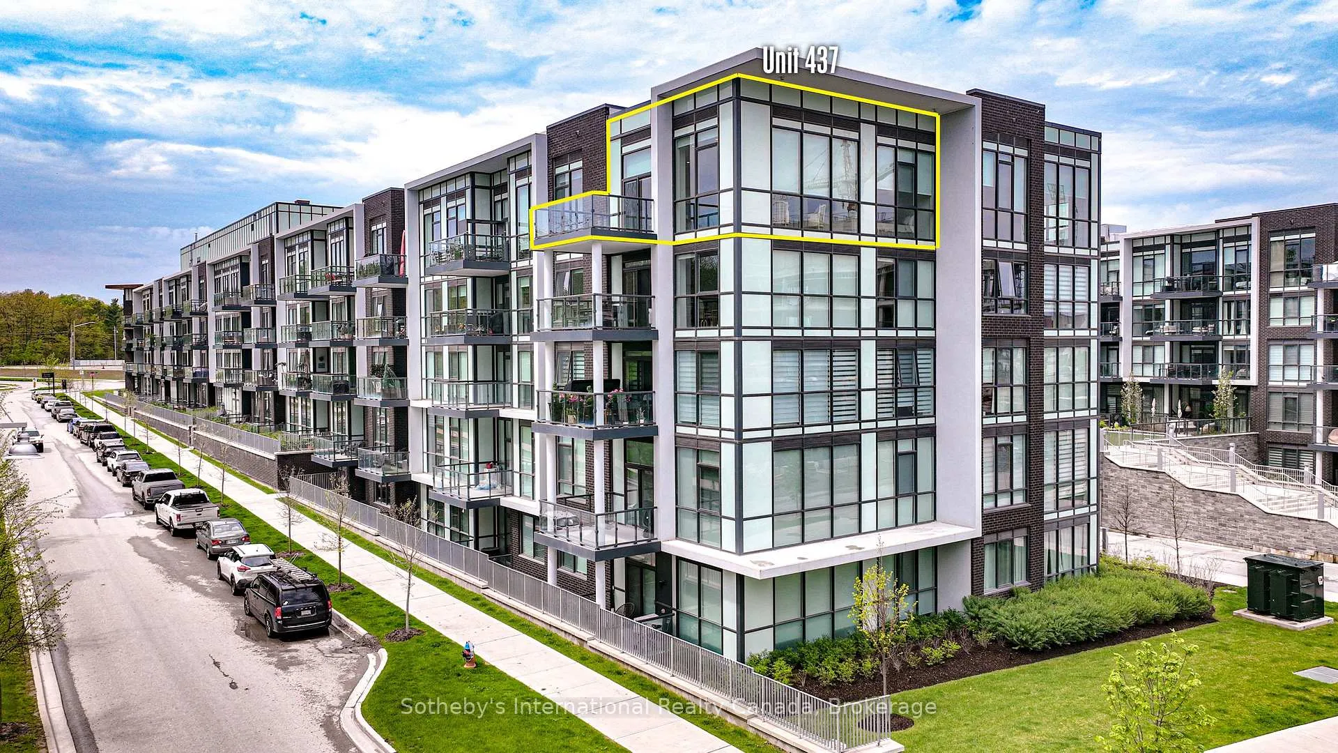 Photo 1 of Unit 437, 415 Sea Ray Avenue, Innisfil, Rural Innisfil — HOMEH