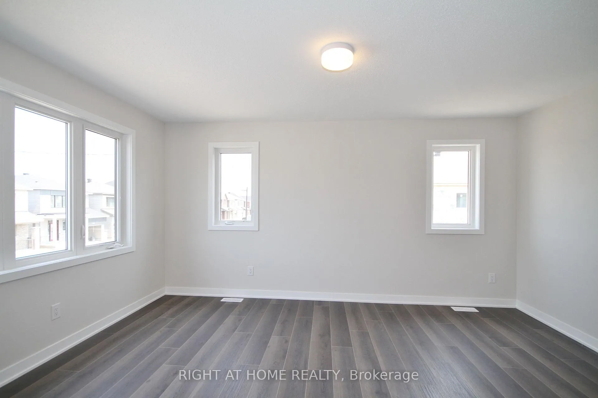 Photo 20 of 201 Billrian Crescent, Ottawa, Stittsville (North) — HOMEH