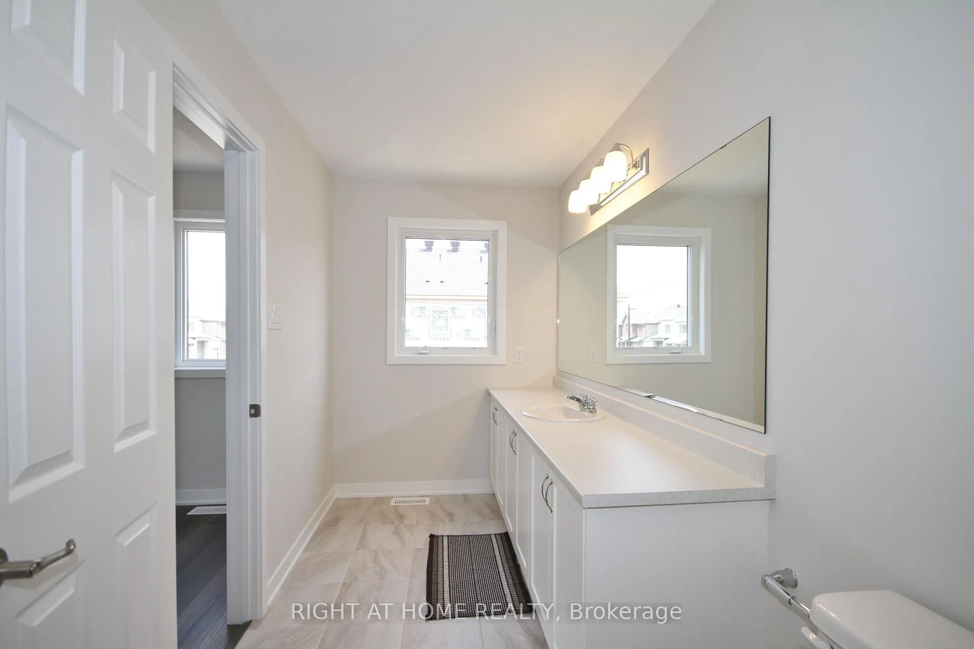 Photo 24 of 201 Billrian Crescent, Ottawa, Stittsville (North) — HOMEH