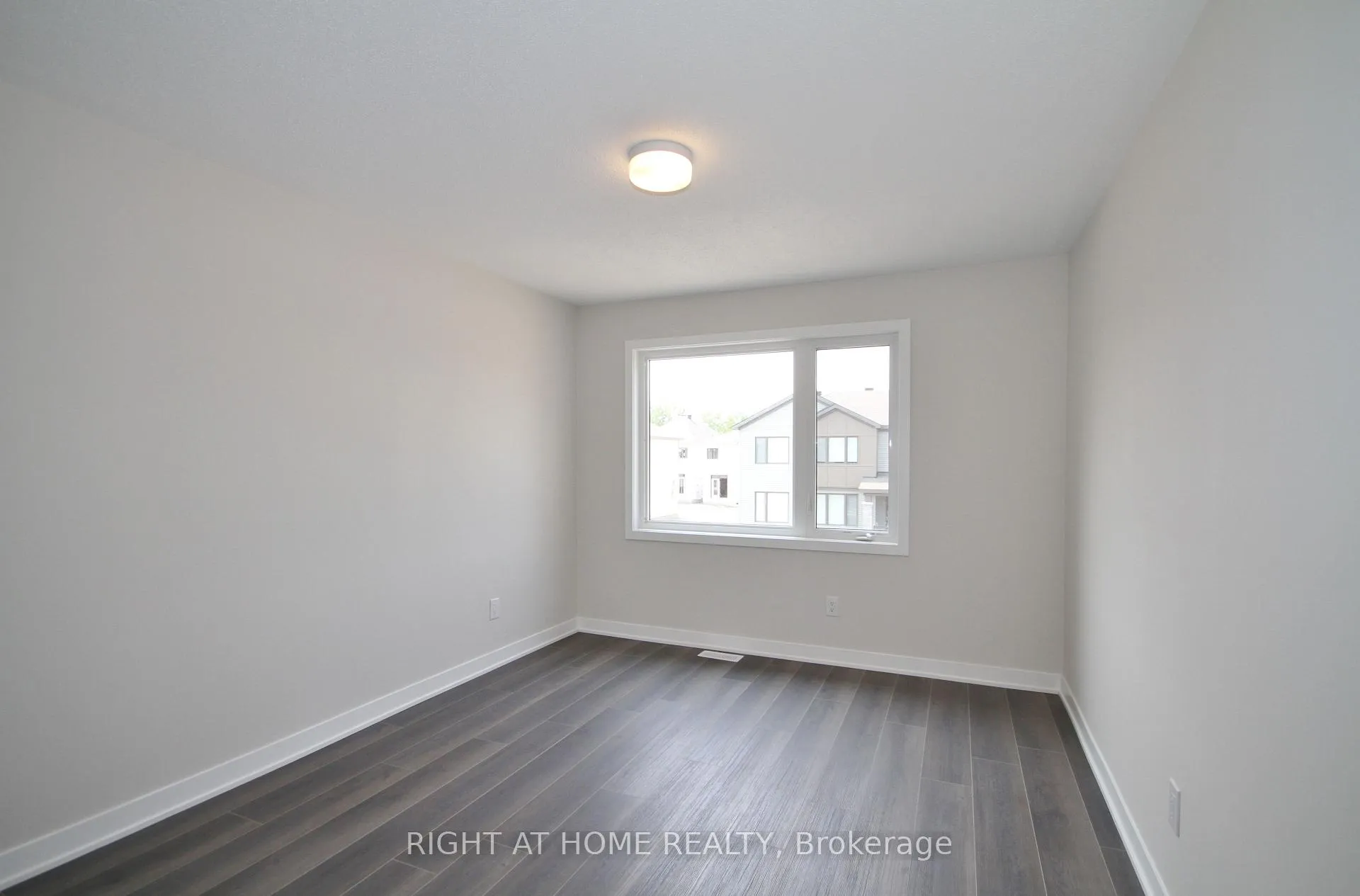 Photo 25 of 201 Billrian Crescent, Ottawa, Stittsville (North) — HOMEH
