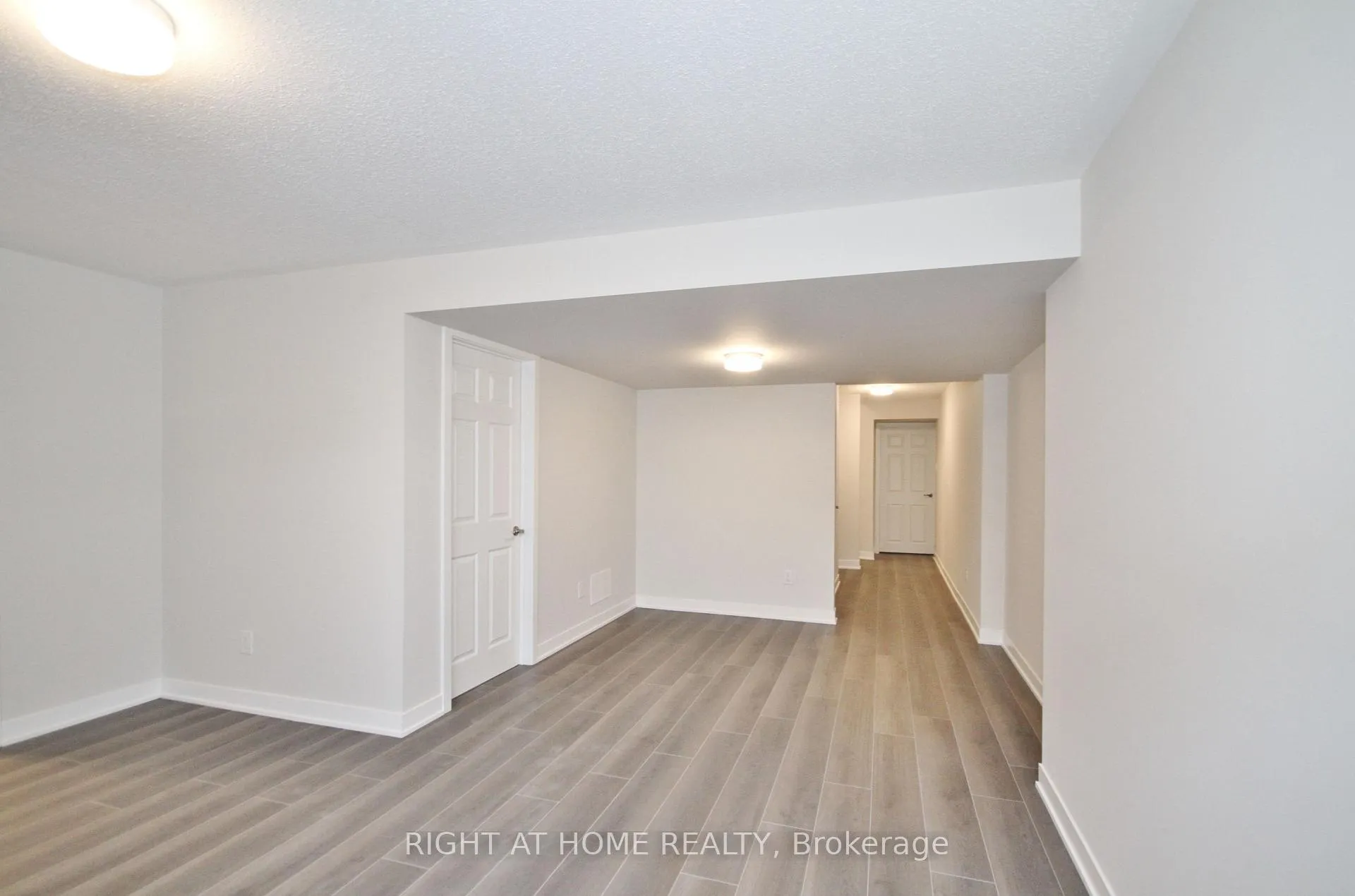 Photo 36 of 201 Billrian Crescent, Ottawa, Stittsville (North) — HOMEH