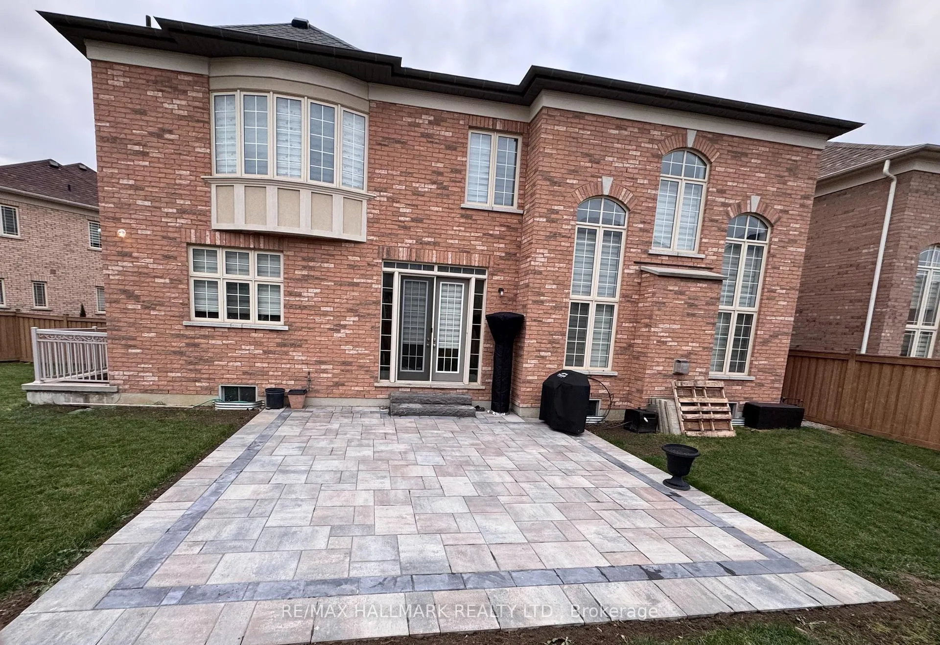 Photo 45 of 64 Chesney Crescent, Vaughan, Kleinburg — HOMEH