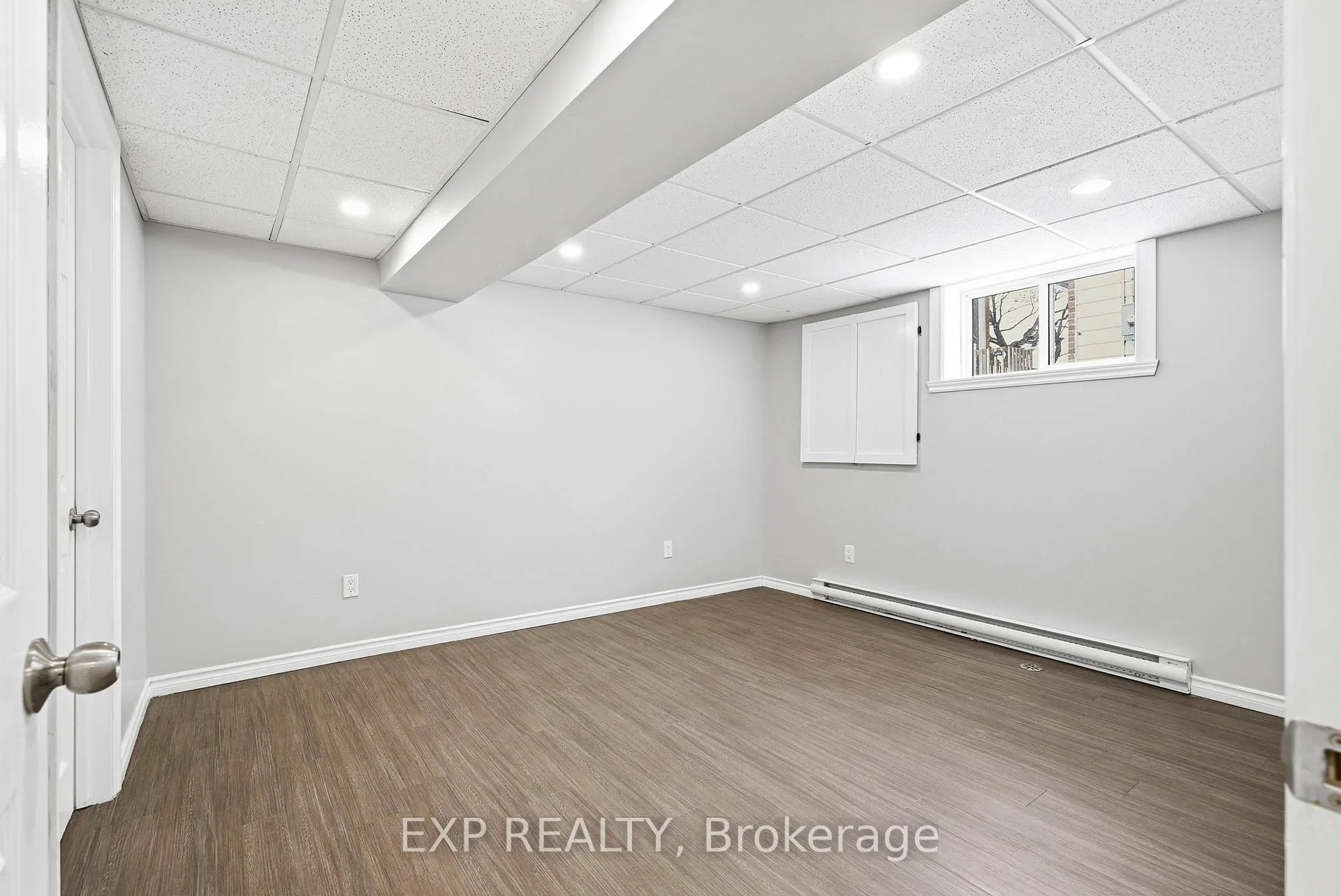 Photo 24 of 1111 Ontario Street, Cornwall — HOMEH