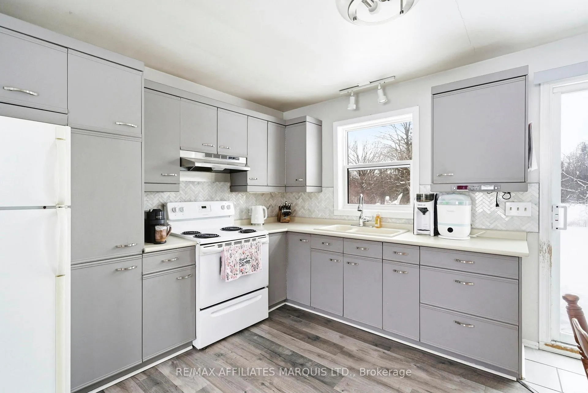 Photo 9 of 17224 County Rd 18, South Stormont, South Stormont (Osnabruck) Twp — HOMEH