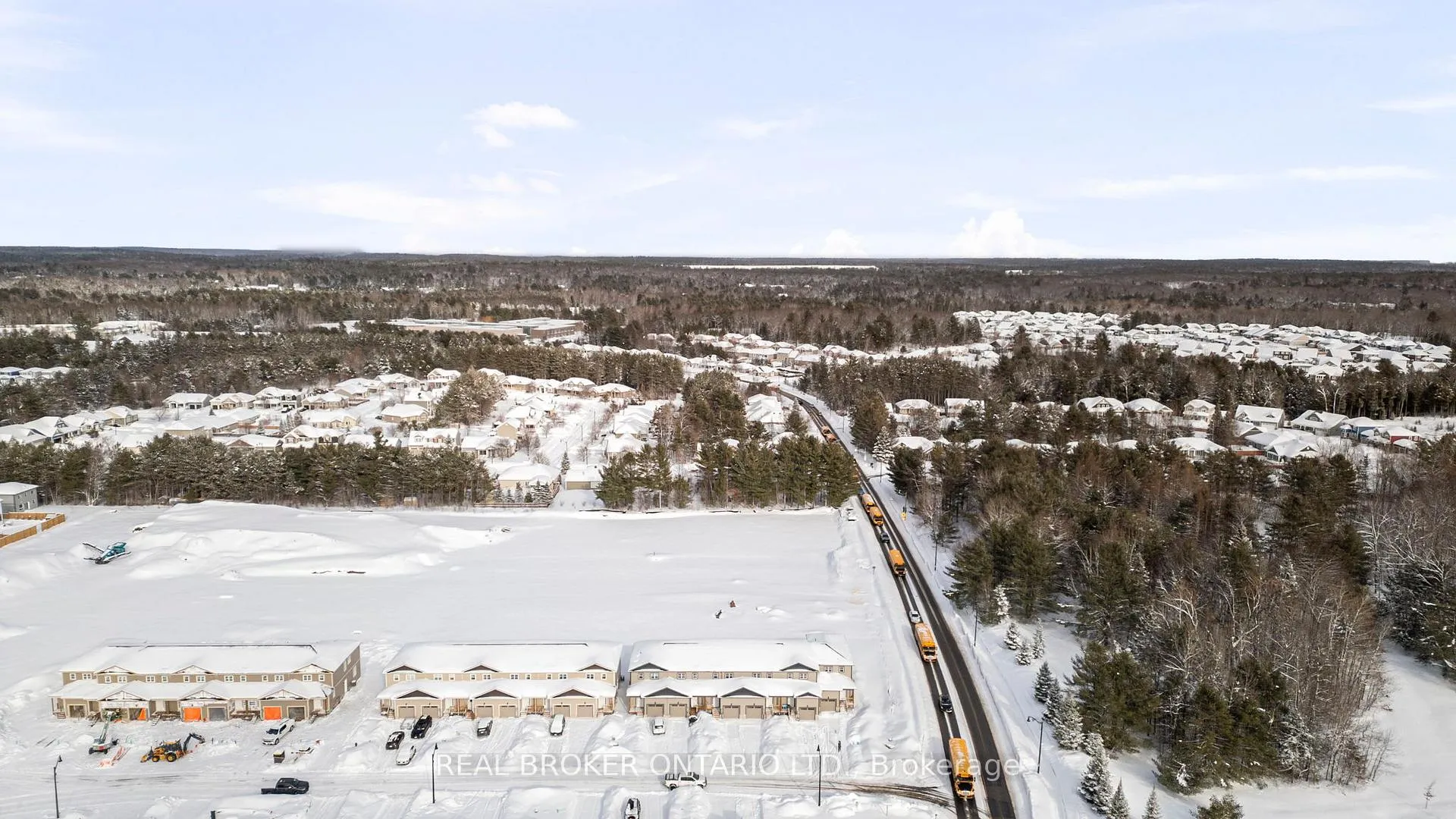 Photo 37 of 3 Mcconnell Crescent, Bracebridge, Macaulay — HOMEH