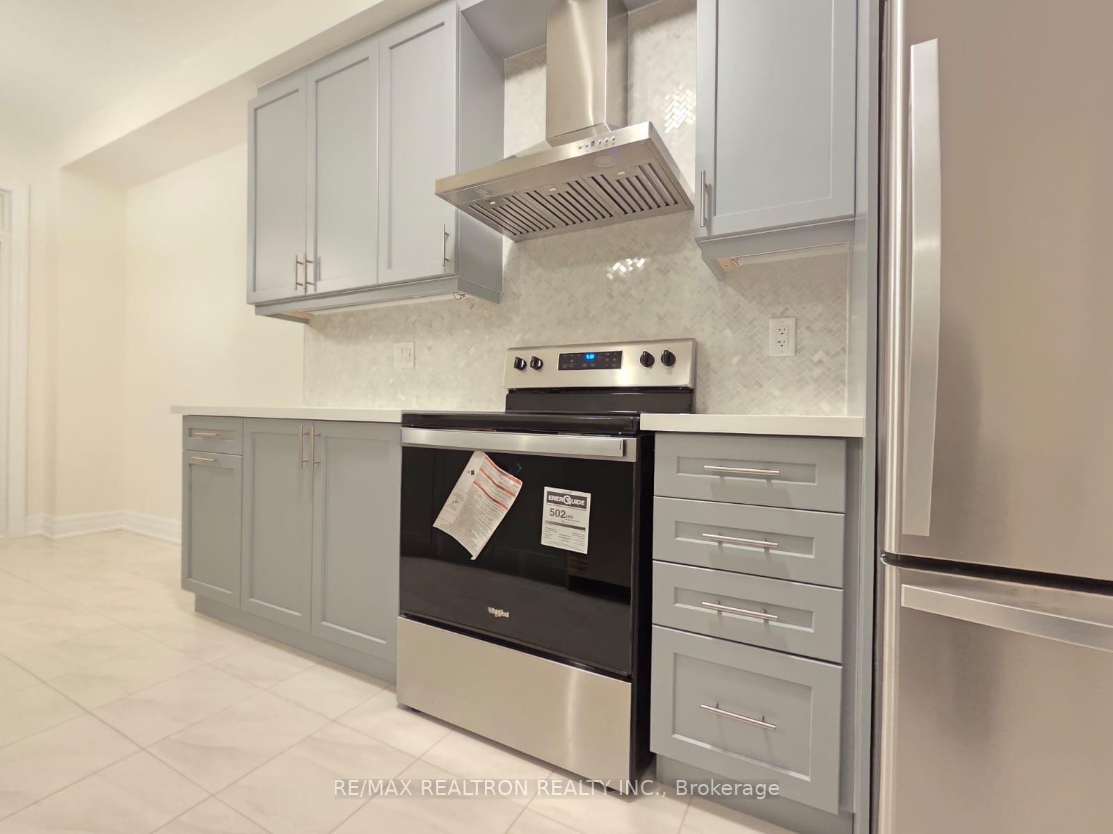 Photo 5 of 33 Freeman Williams Street, Markham, Angus Glen — HOMEH