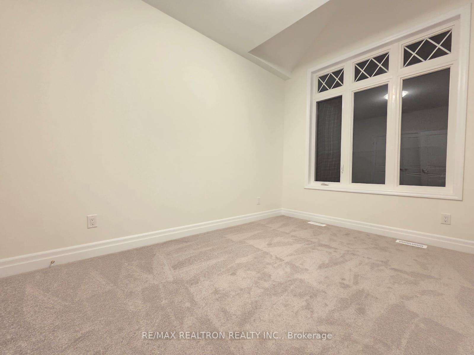 Photo 11 of 33 Freeman Williams Street, Markham, Angus Glen — HOMEH