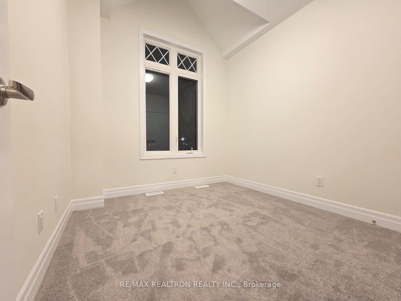 Photo 12 of 33 Freeman Williams Street, Markham, Angus Glen — HOMEH