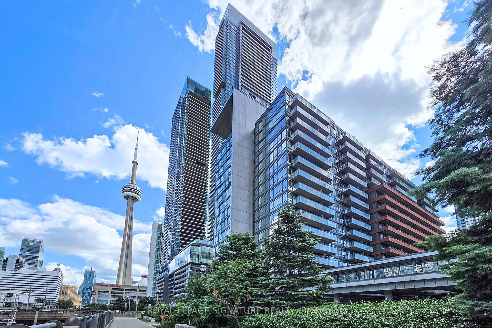 Photo 1 of Unit 716, 4K Spadina Avenue E, Toronto, Waterfront Communities — HOMEH