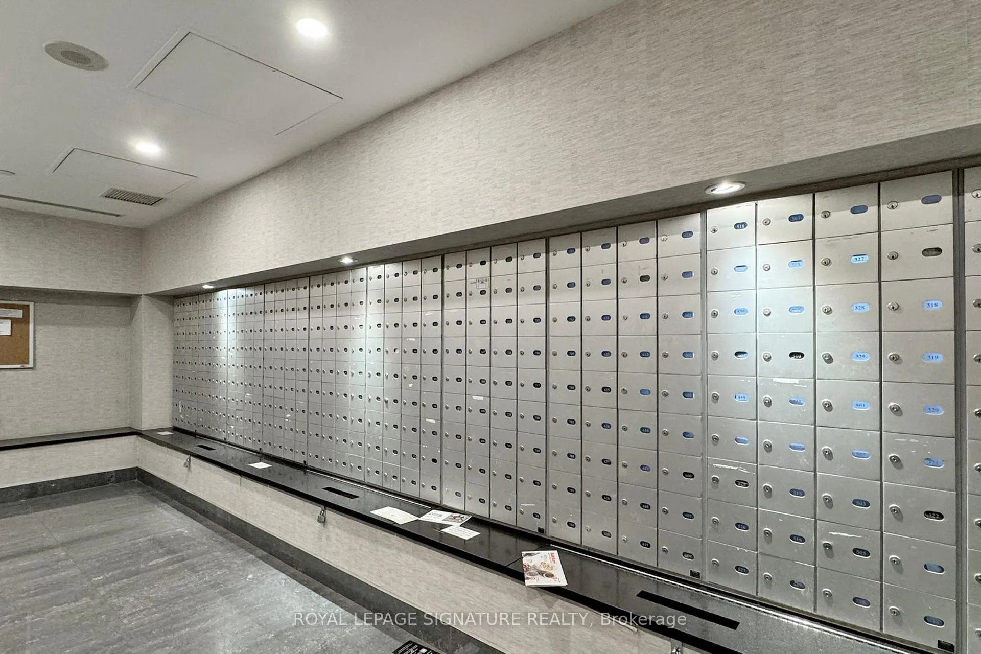 Photo 16 of Unit 716, 4K Spadina Avenue E, Toronto, Waterfront Communities — HOMEH