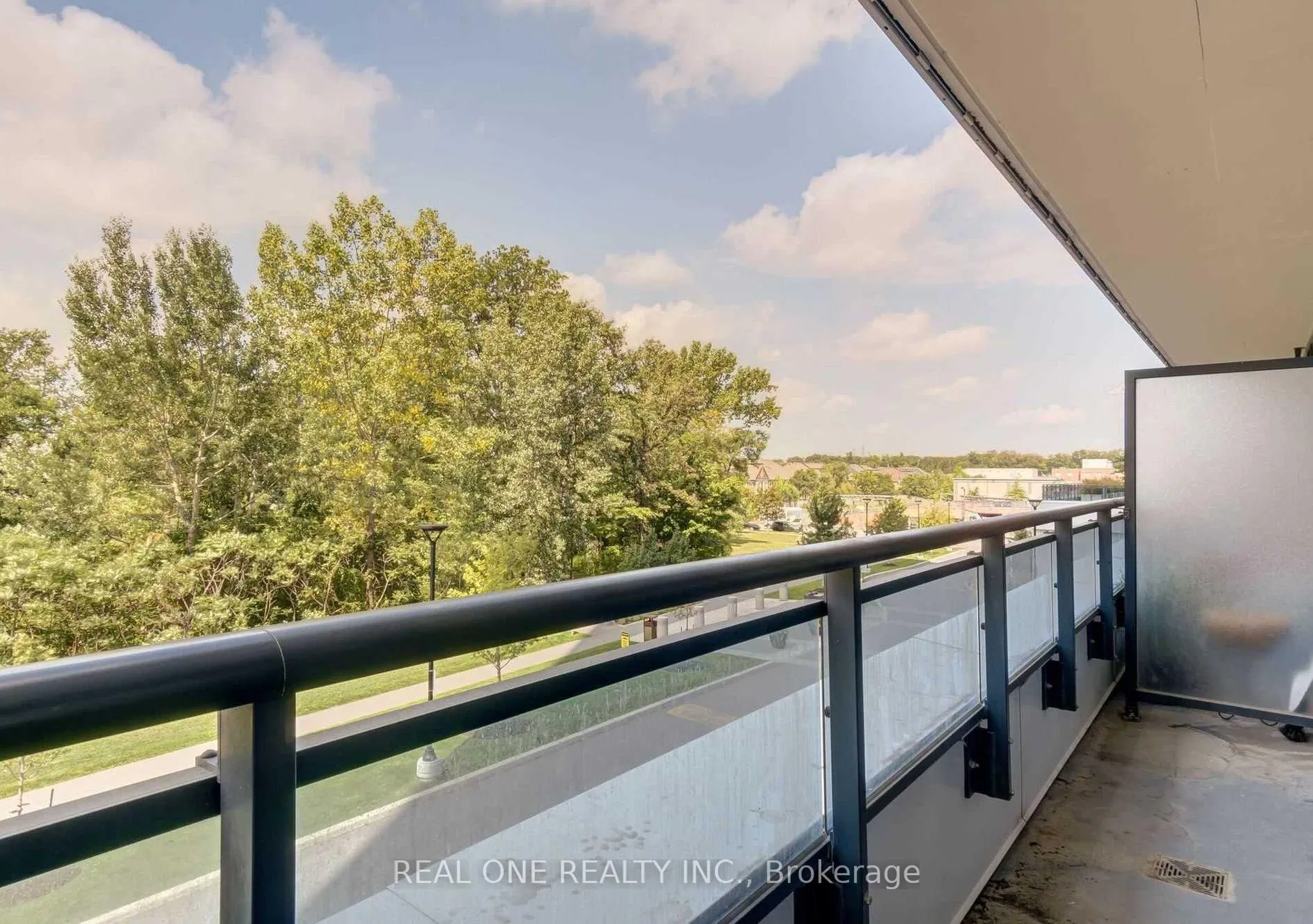 Photo 10 of Unit #208, 7890 Bathurst Street, Vaughan, Beverley Glen — HOMEH