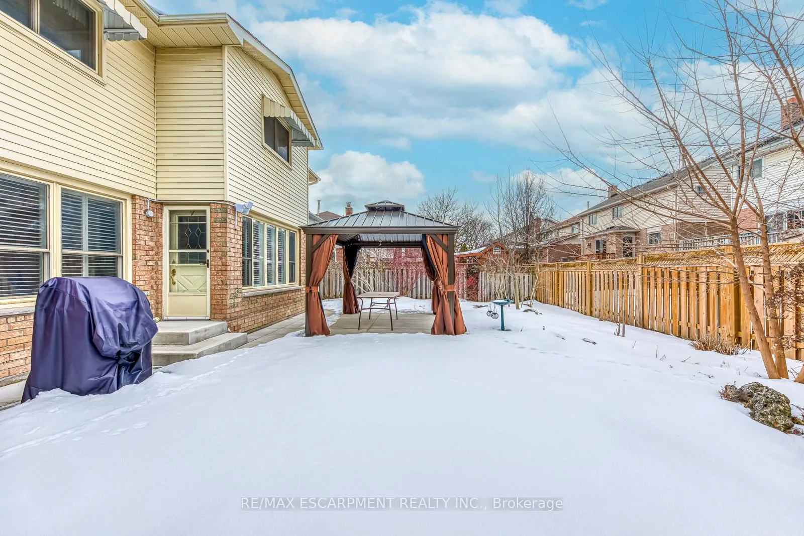 Photo 46 of 2223 Vista Drive, Burlington, Headon — HOMEH