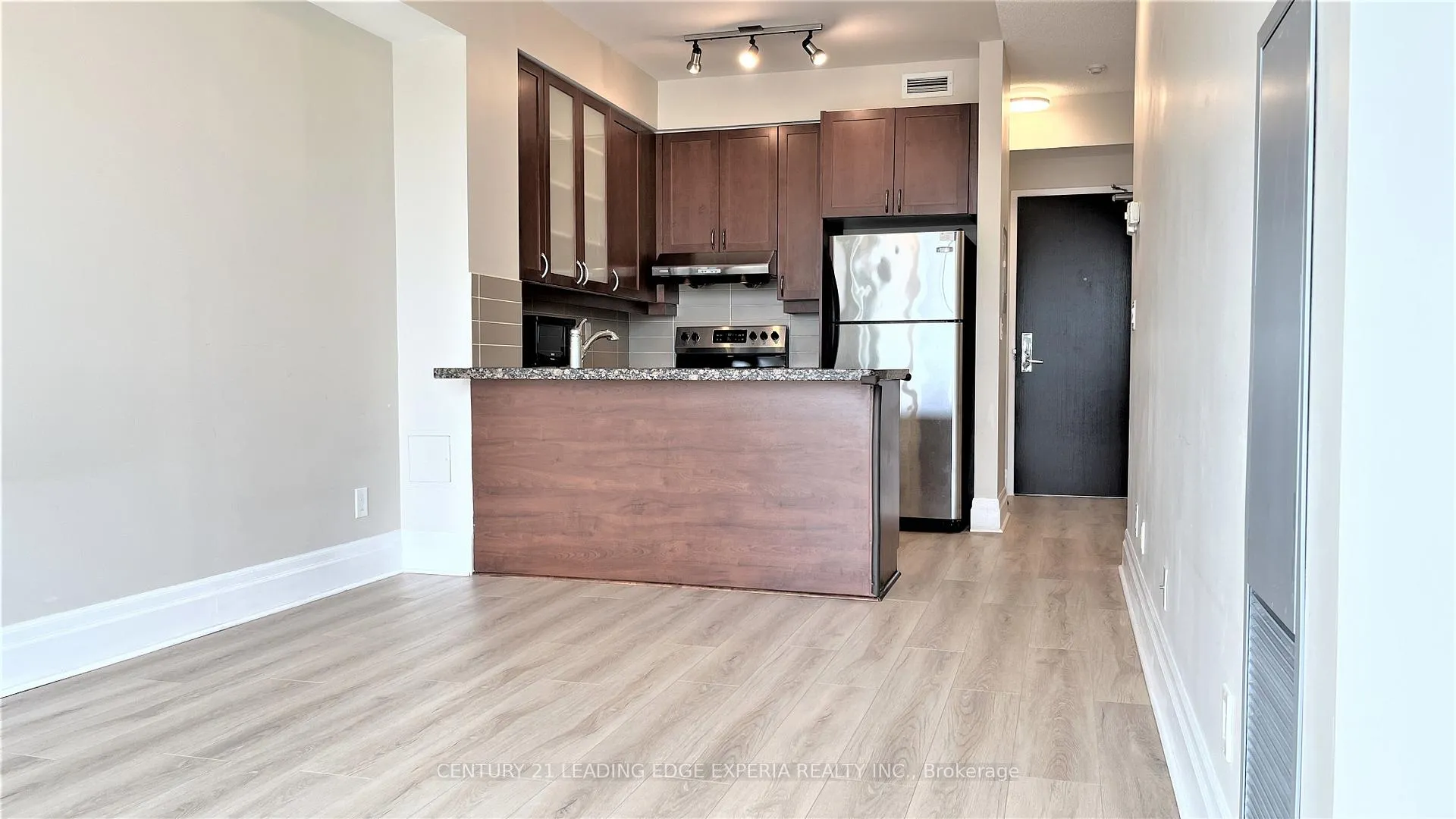 Photo 7 of Unit 513, 39 Upper Duke Crescent, Markham, Unionville — HOMEH