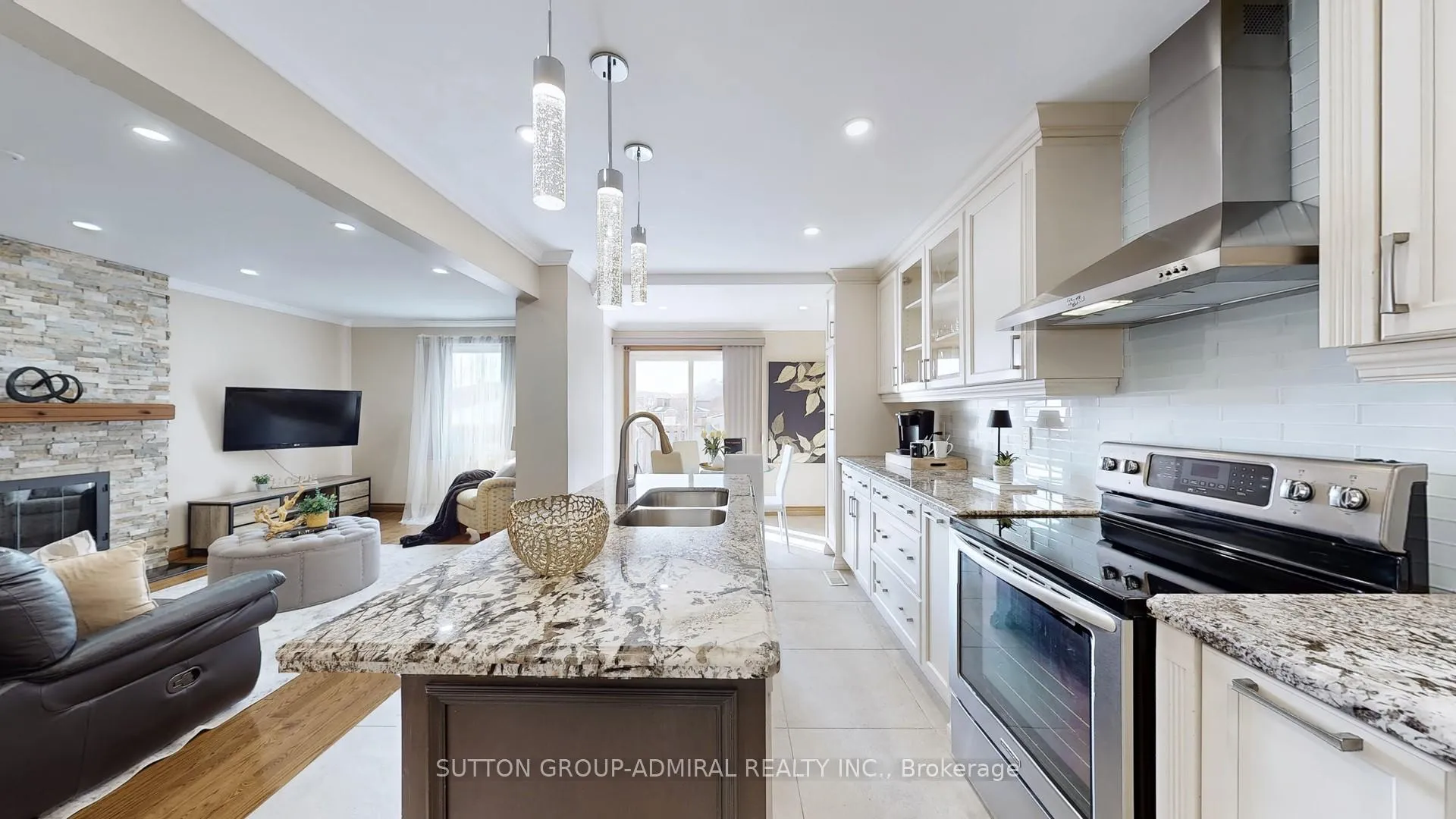 Photo 14 of 44 Birch Meadow Outlook, Vaughan, East Woodbridge — HOMEH