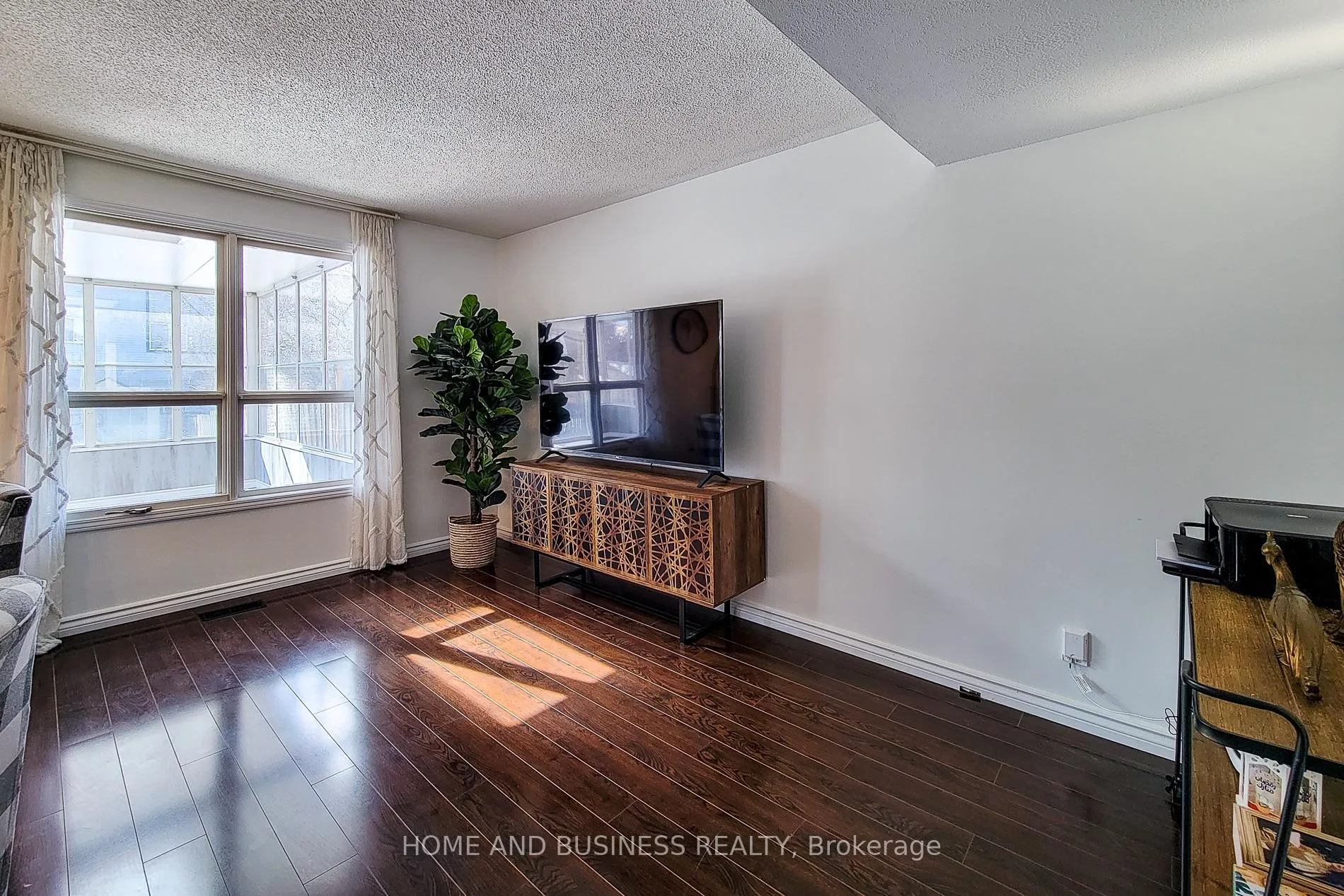 Photo 7 of 50 Everest Street, Hamilton, Templemead — HOMEH