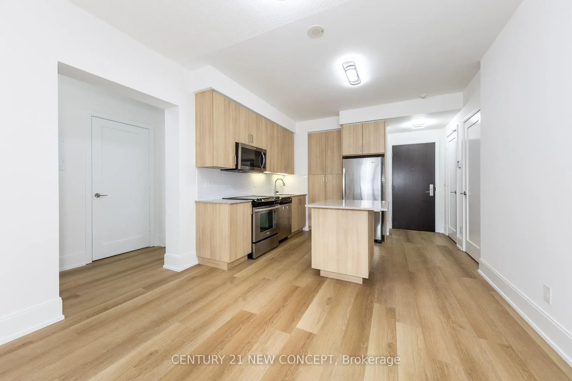 Photo 15 of Unit 619, 70 Roehampton Avenue, Toronto, Mount Pleasant West — HOMEH