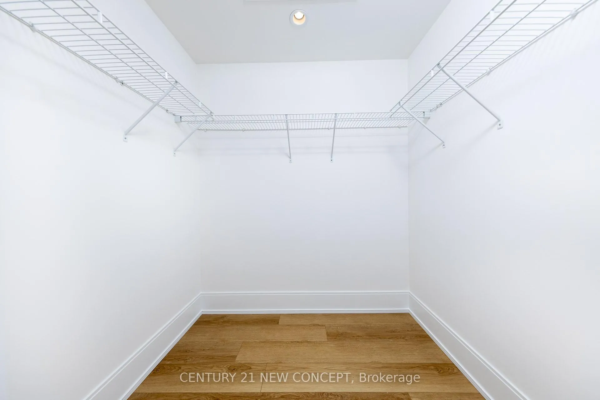 Photo 20 of Unit 619, 70 Roehampton Avenue, Toronto, Mount Pleasant West — HOMEH