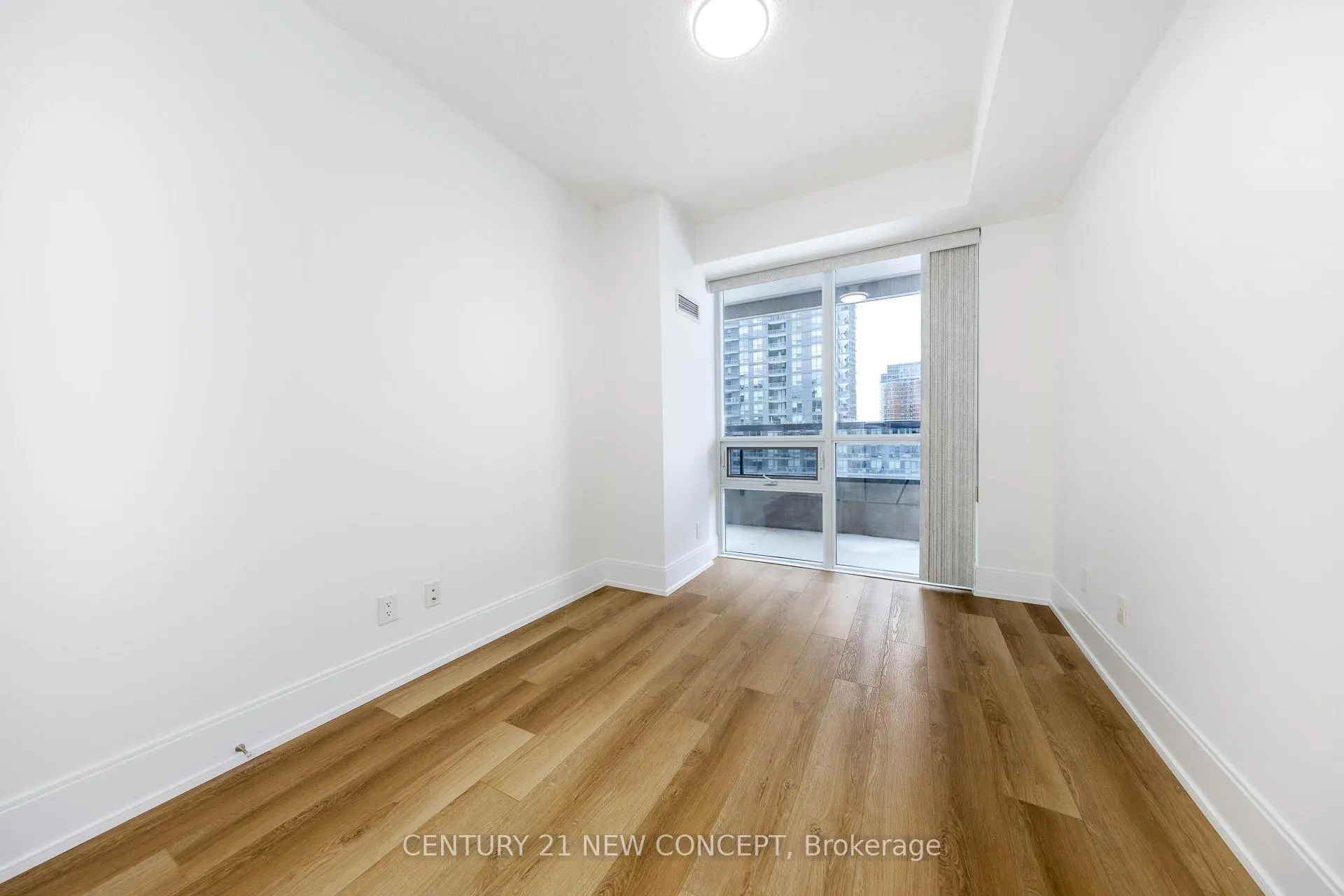 Photo 23 of Unit 619, 70 Roehampton Avenue, Toronto, Mount Pleasant West — HOMEH