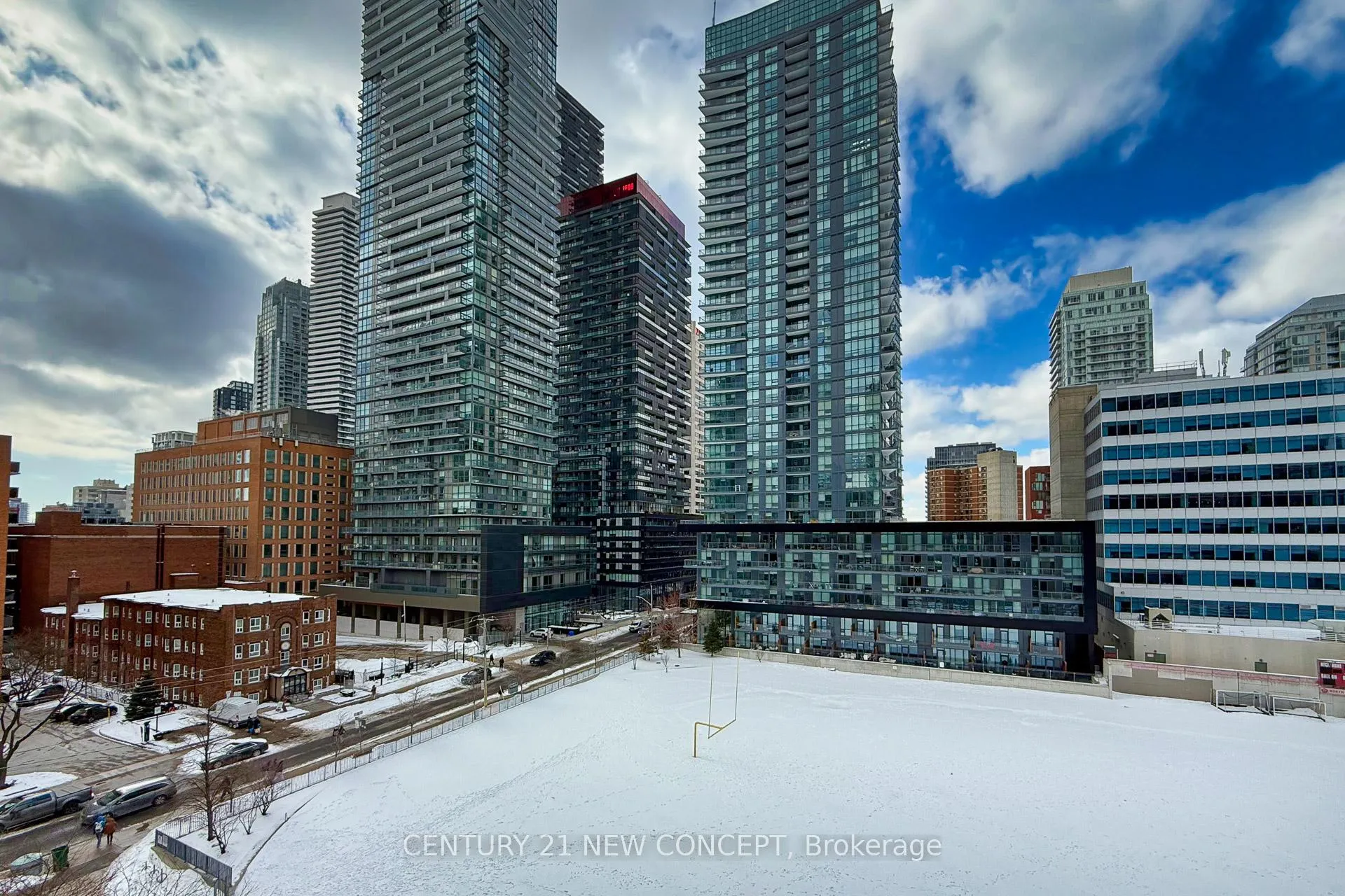 Photo 31 of Unit 619, 70 Roehampton Avenue, Toronto, Mount Pleasant West — HOMEH