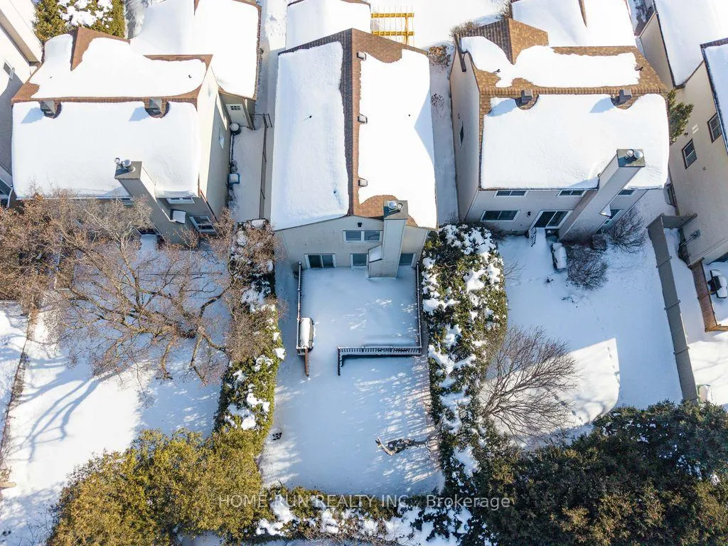 Photo 47 of 47 Coolspring Crescent, Ottawa, Borden Farm/Stewart Farm/Carleton Heights/Parkwood Hills — HOMEH