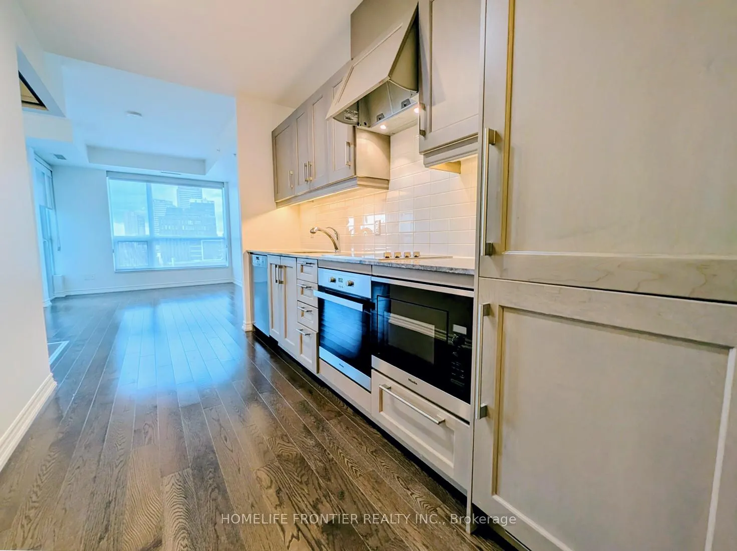 Photo 9 of Unit 614, 23 Glebe Road W, Toronto, Yonge-Eglinton — HOMEH