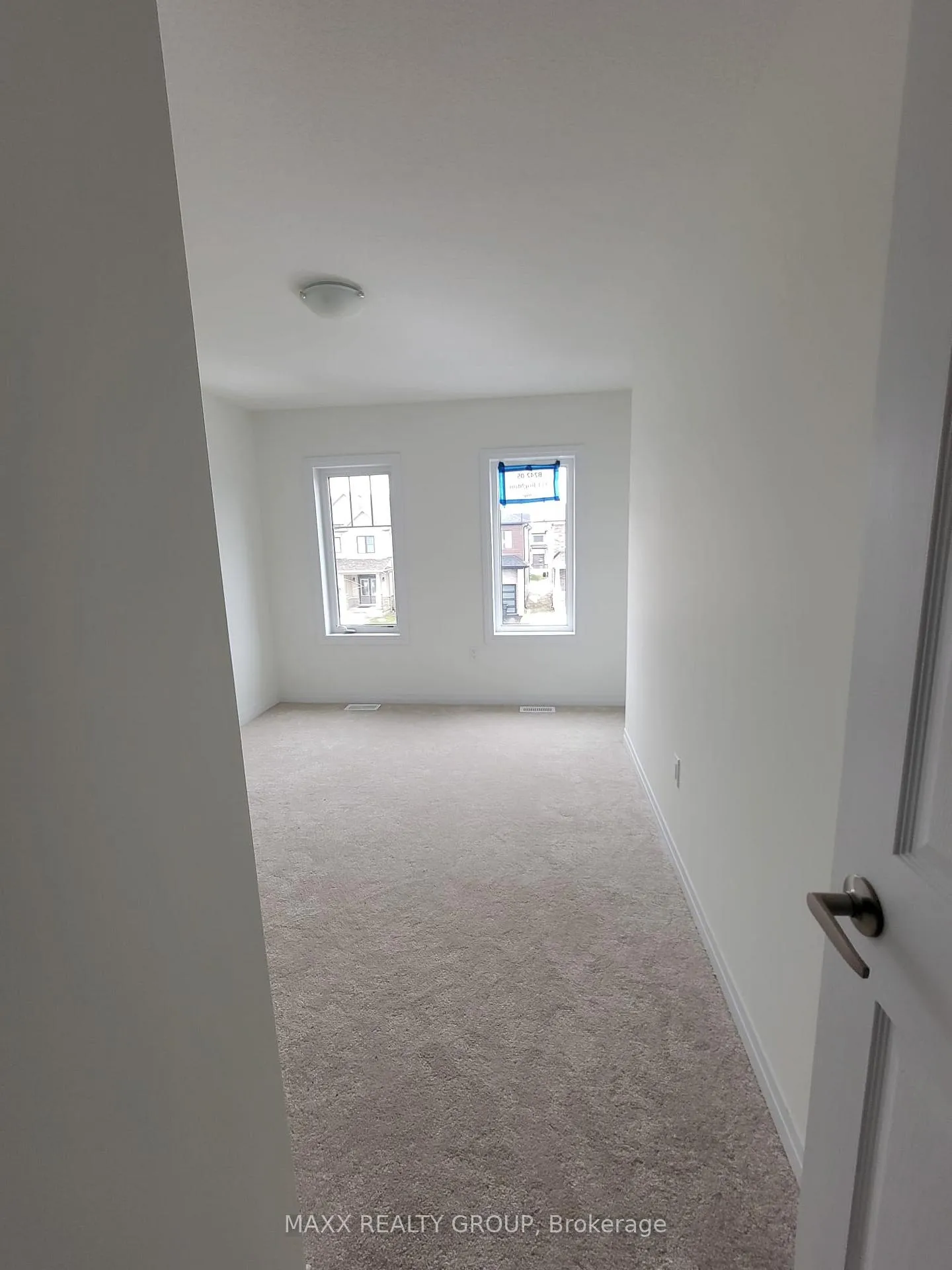 Photo 12 of 111 Brighton Lane, Thorold, Rolling Meadows — HOMEH
