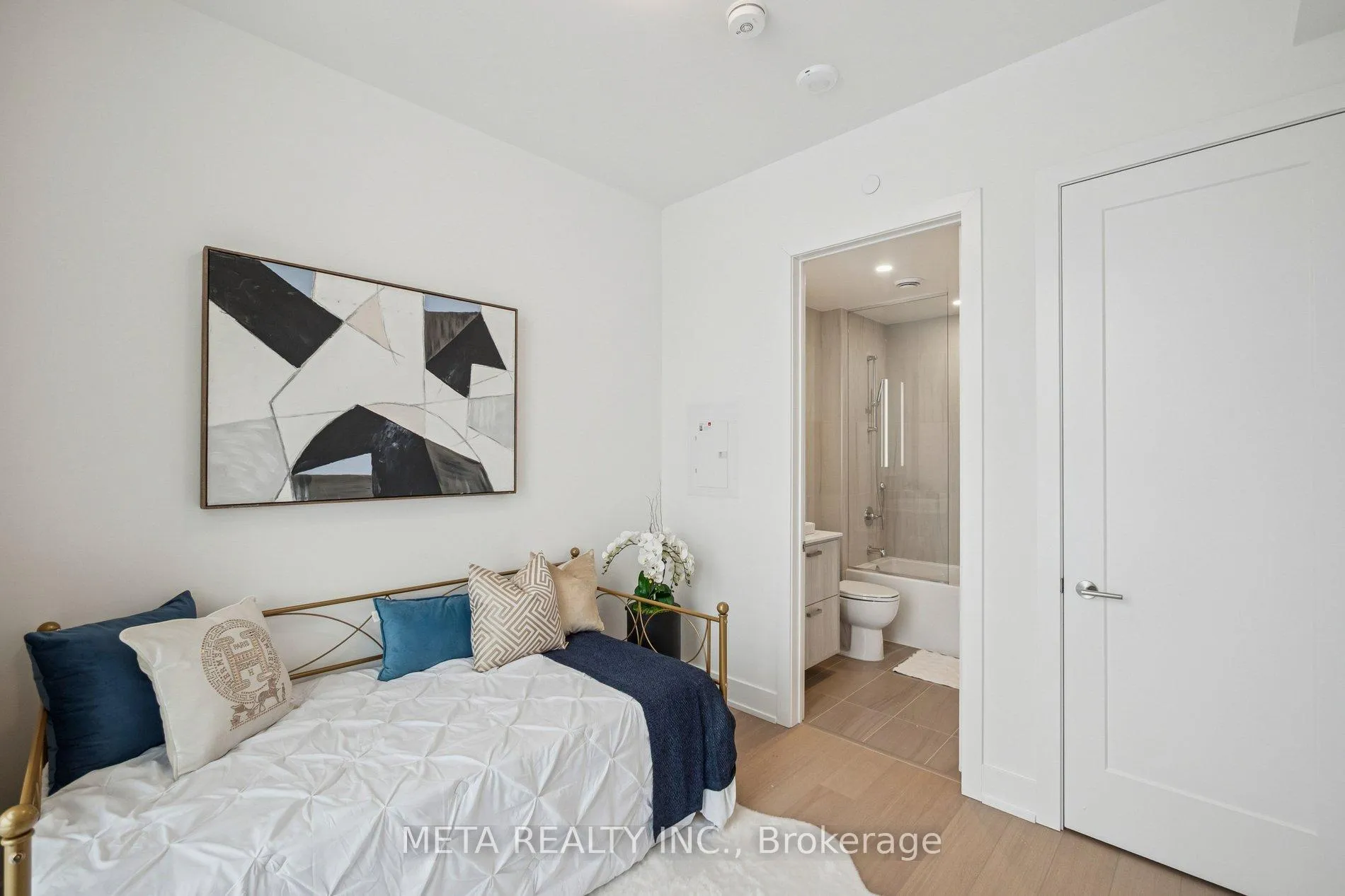 Photo 13 of Unit 315, 399 Royal Orhcard Boulevard, Markham, Royal Orchard — HOMEH