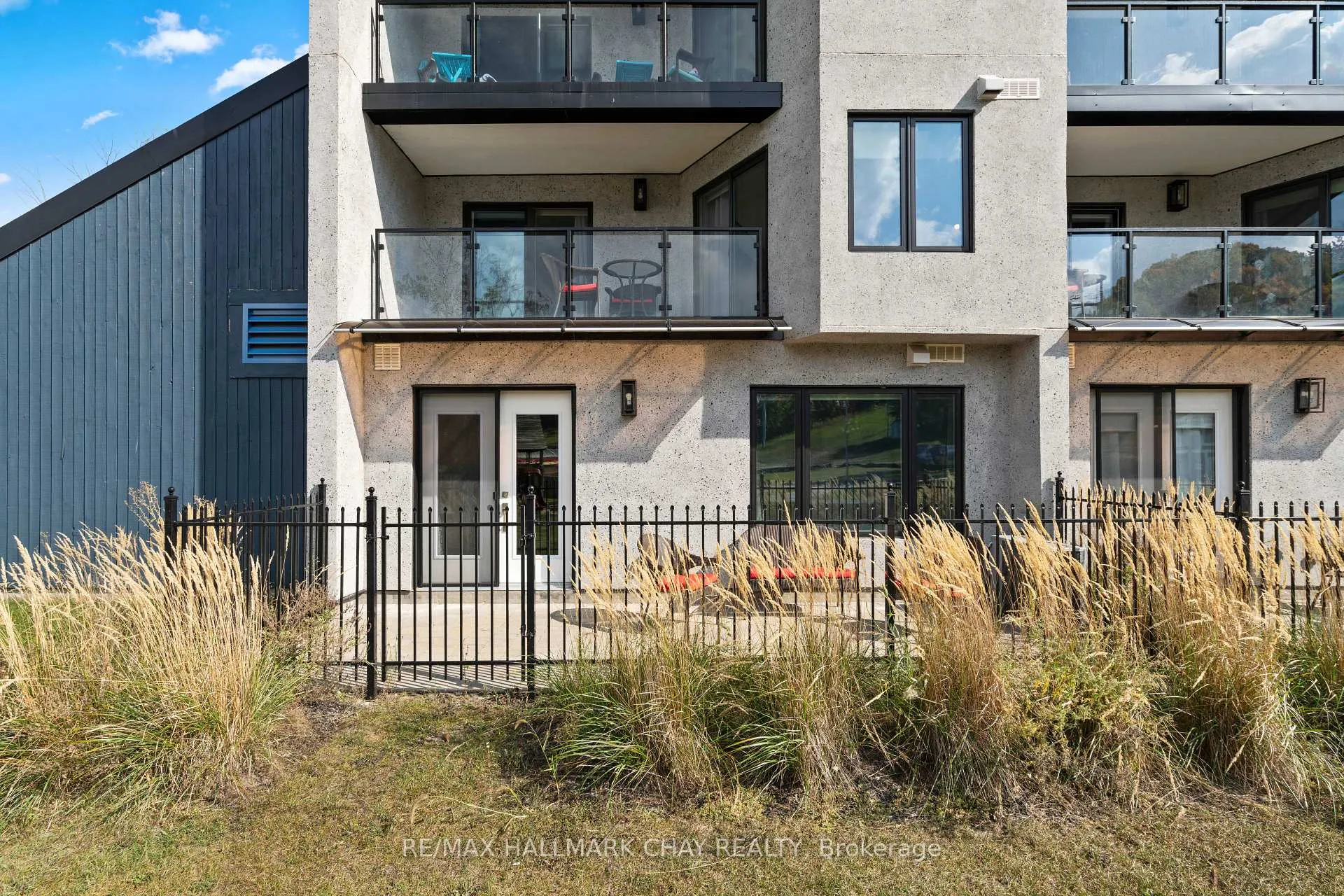 Photo 5 of Unit #G01, 80 Horseshoe Boulevard, Oro-Medonte, Horseshoe Valley — HOMEH
