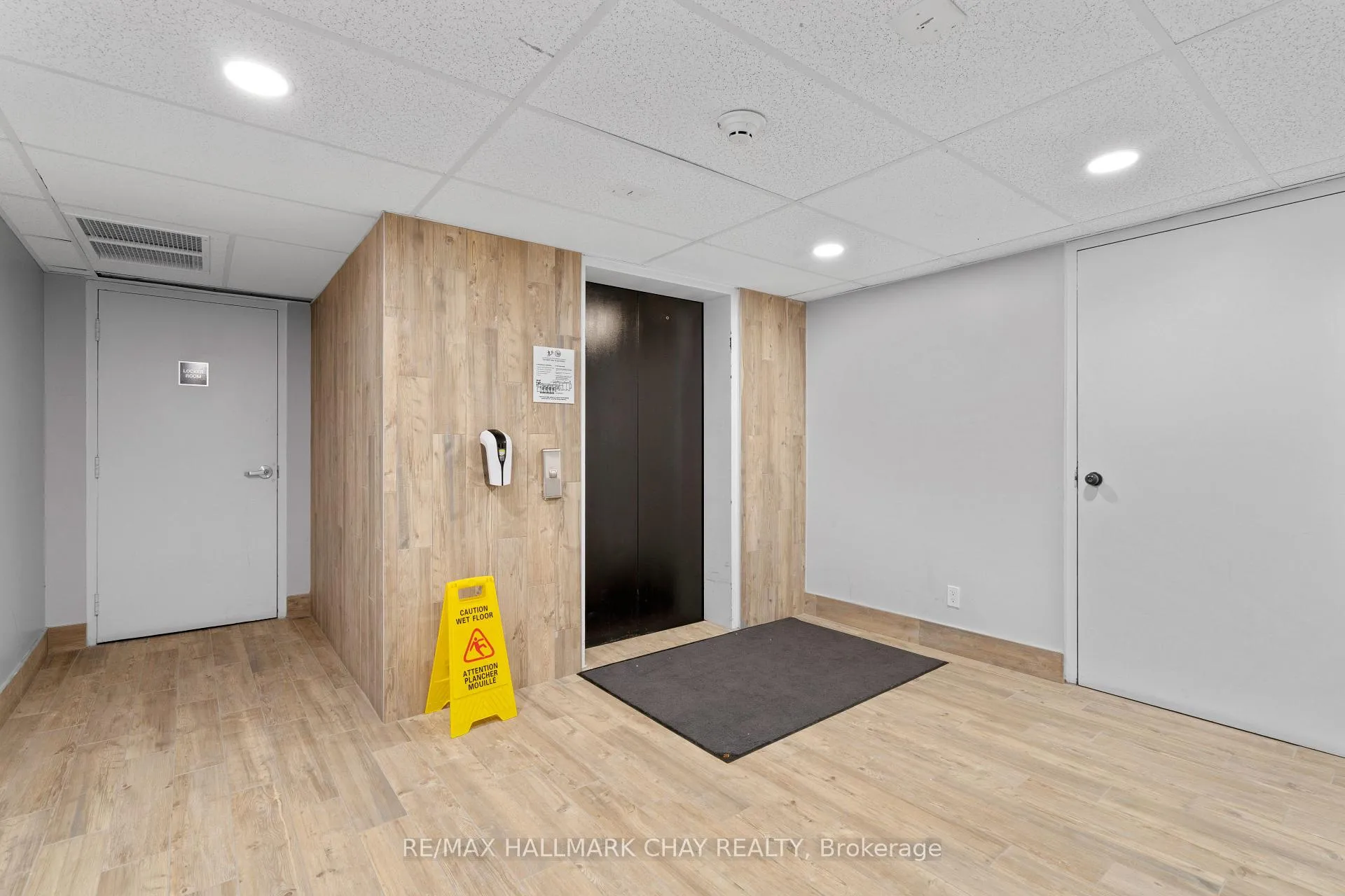 Photo 7 of Unit #G01, 80 Horseshoe Boulevard, Oro-Medonte, Horseshoe Valley — HOMEH