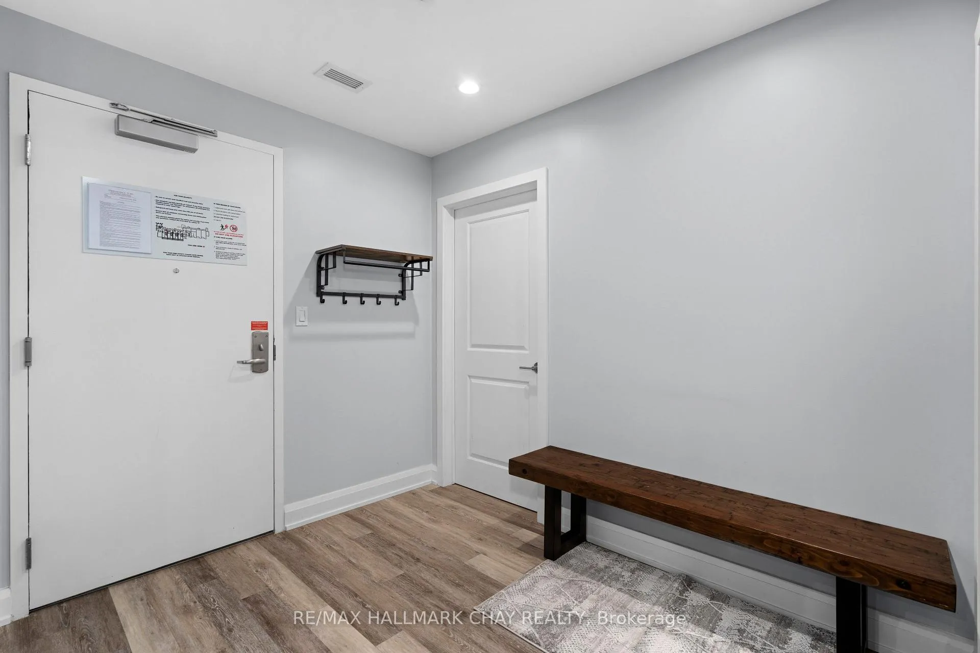 Photo 9 of Unit #G01, 80 Horseshoe Boulevard, Oro-Medonte, Horseshoe Valley — HOMEH